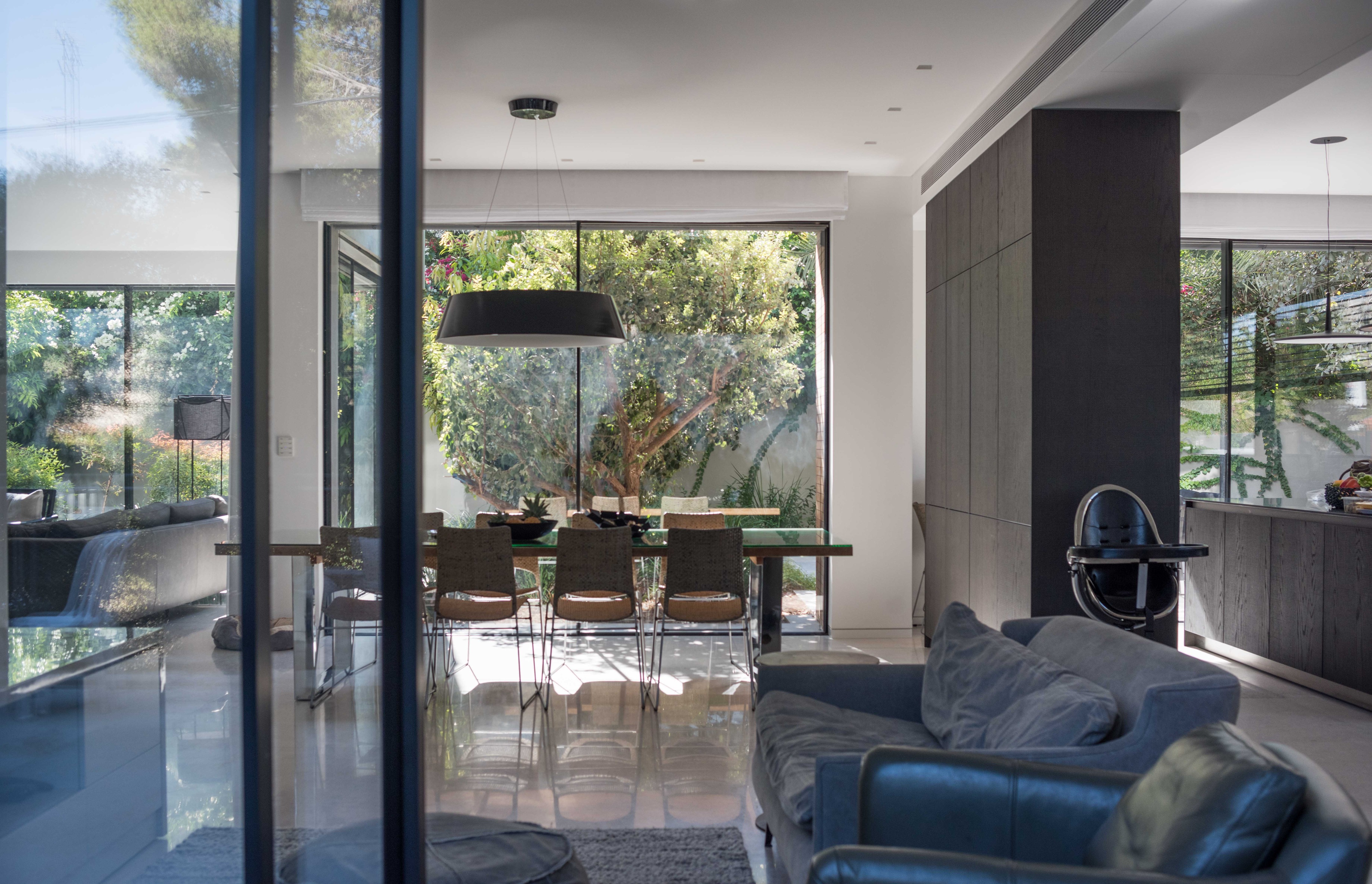 融合室内外的现代家园-1