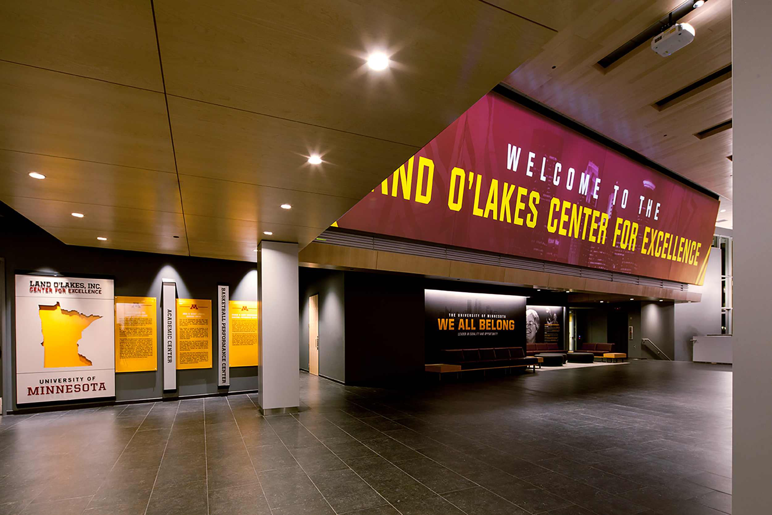 明尼苏达运动员村-5