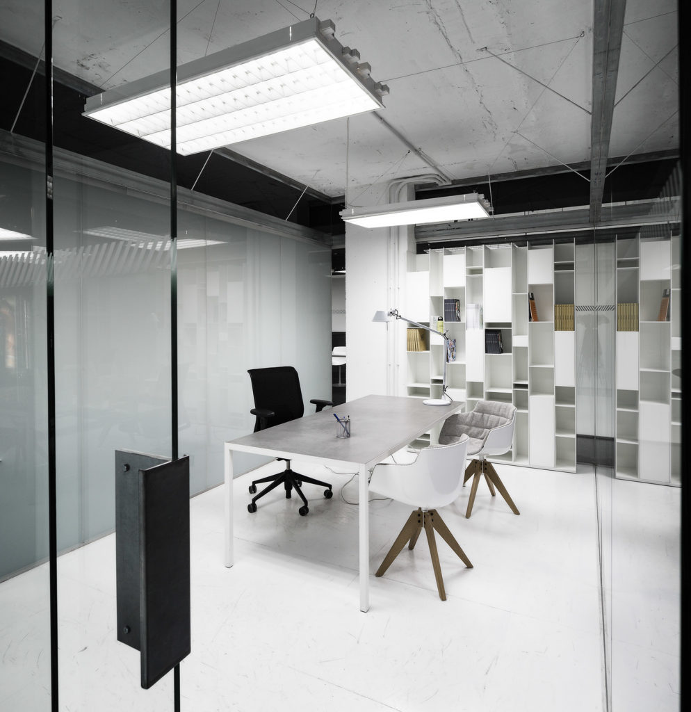 Madrid 校园新锐设计，Trazos School 展现独特魅力-11