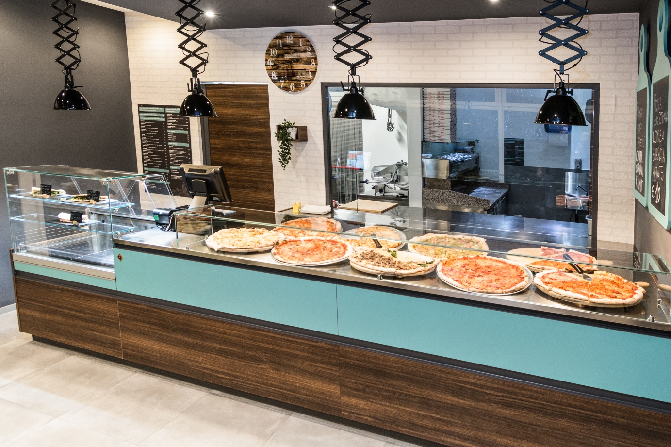 2018 年完成的意大利餐厅设计-2