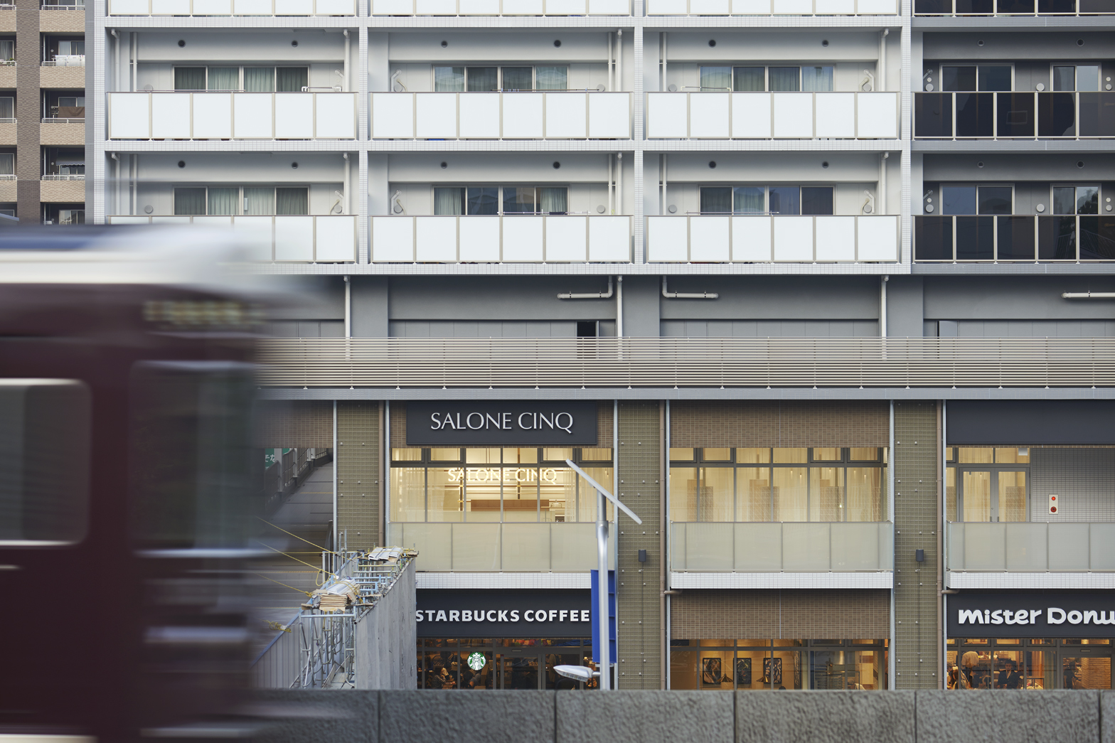 大阪"Salone Cinq"发廊-4