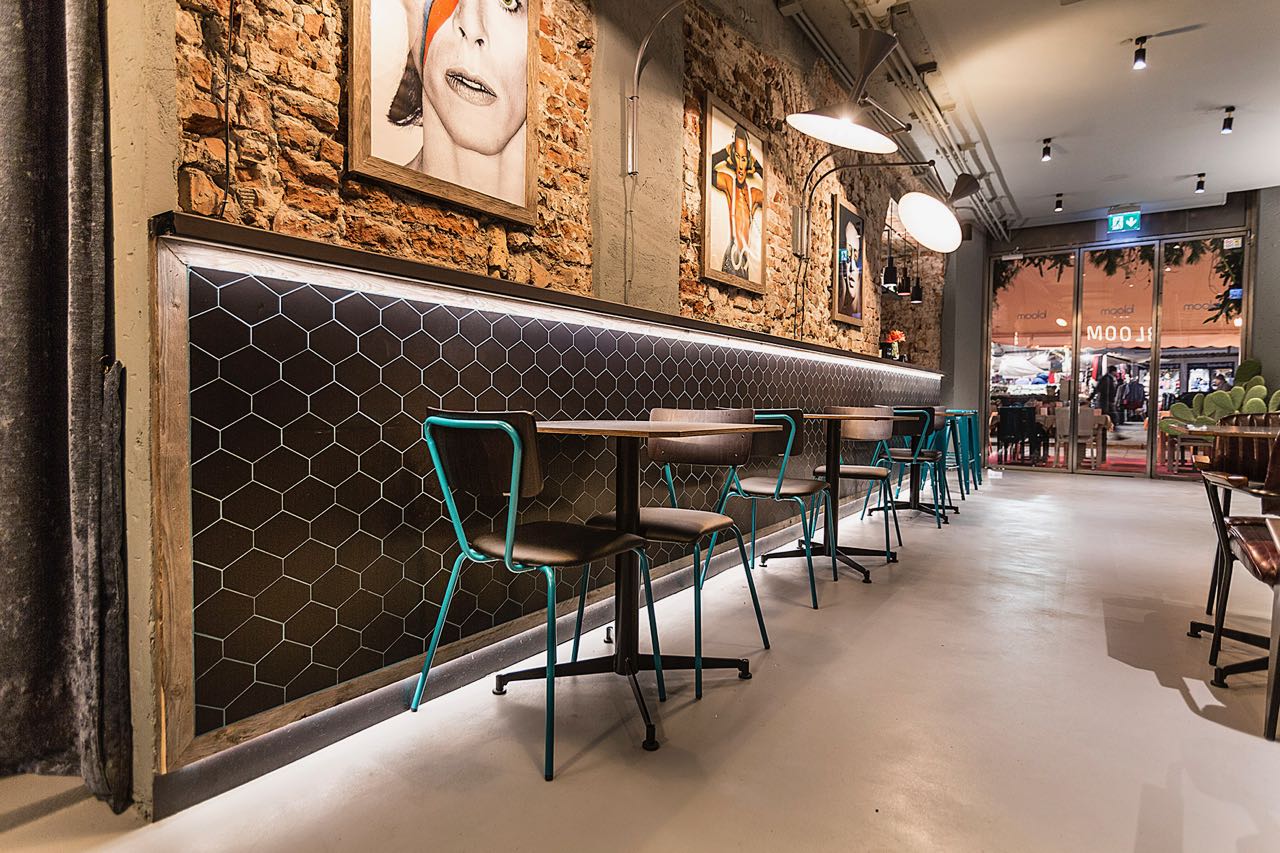 布鲁姆咖啡馆-19