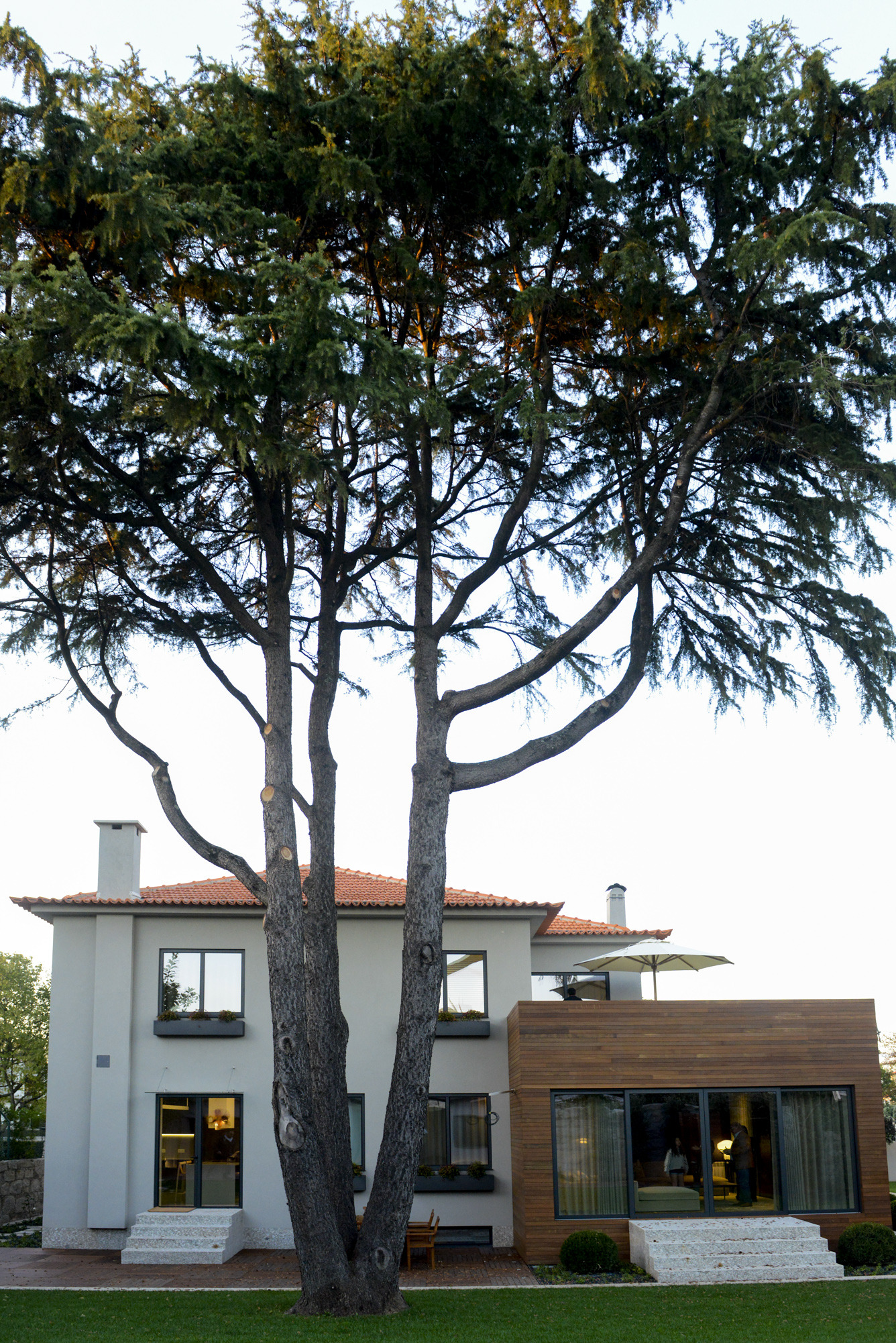 葡萄牙杜罗河畔的家园重建与更新-1