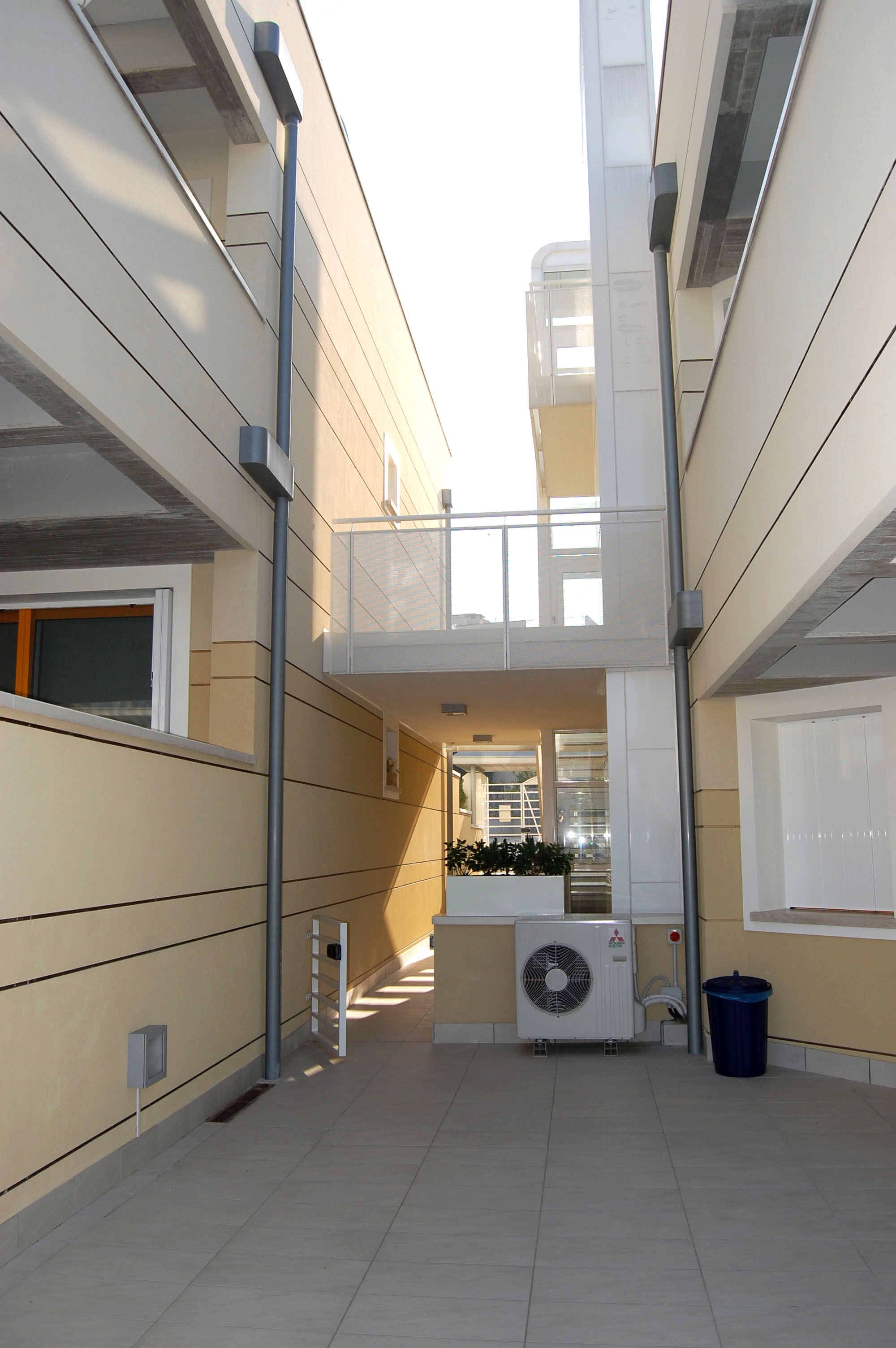 2010 年意大利 Falconara Alta 私人住宅-28