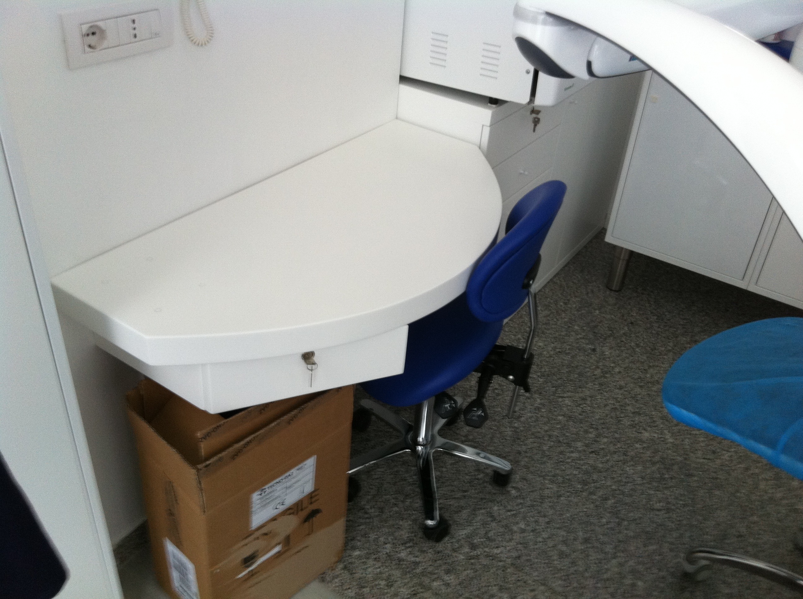 2014 年完成的意大利牙科诊所室内设计-16