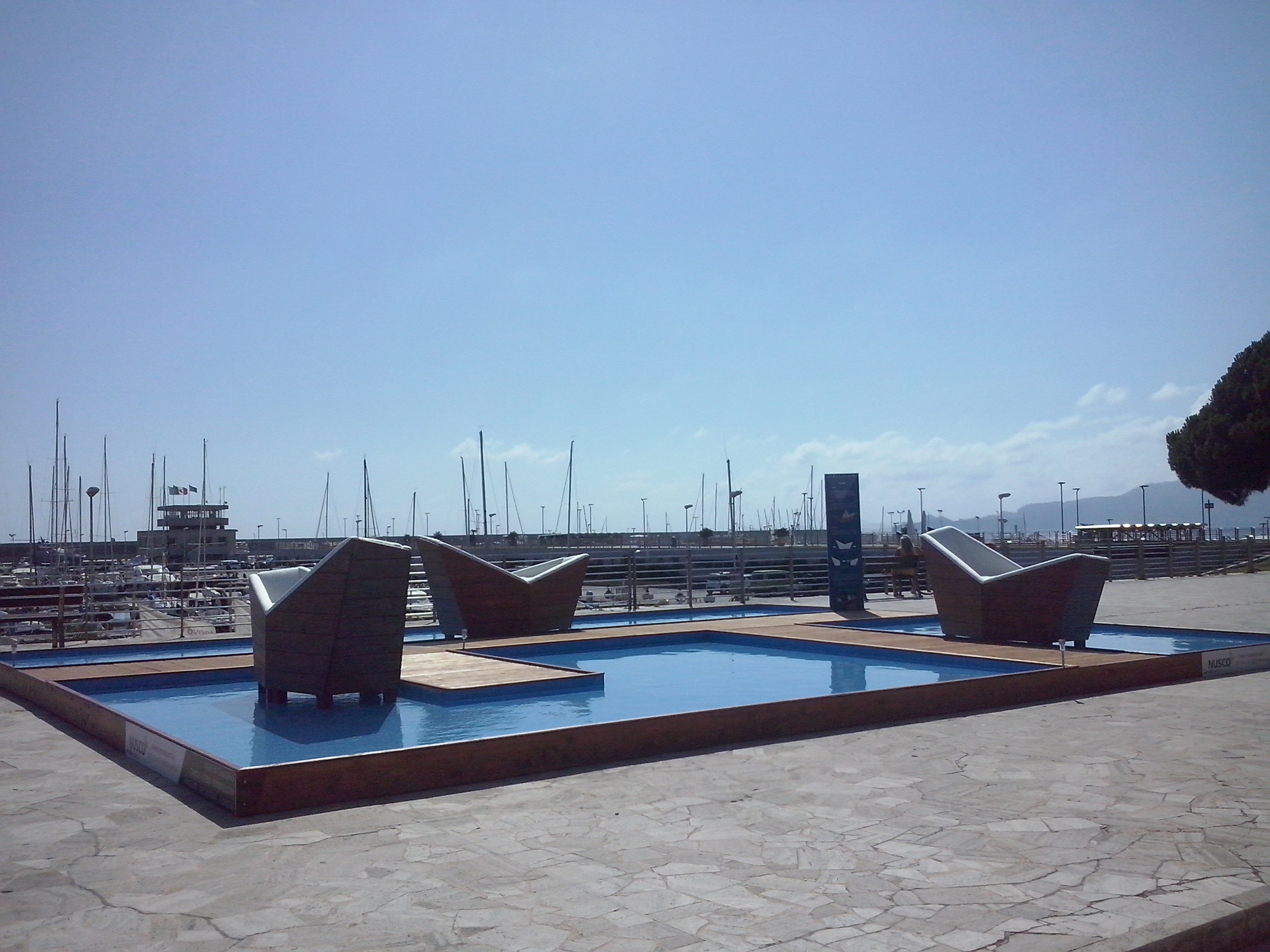 遗忘之海 · 码头变休闲空间-3