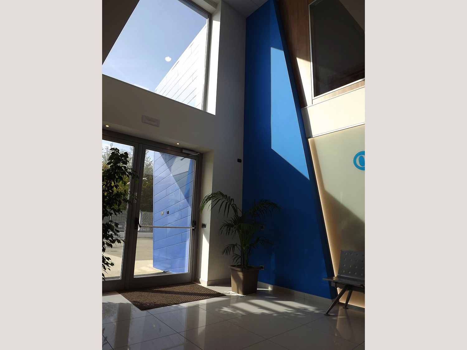 意式工业风厂房翻新，现代与传统交融-2