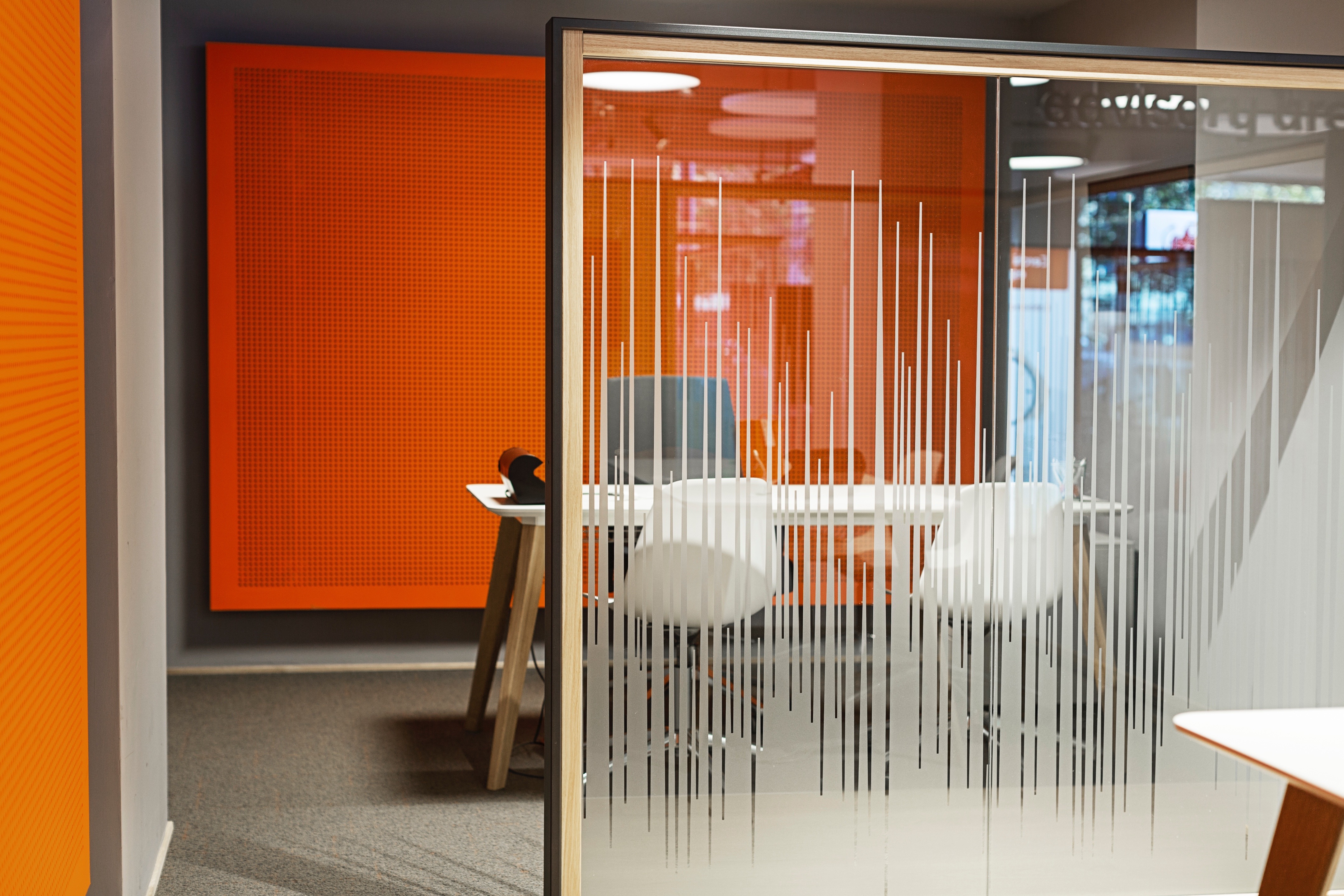 灵活多变的新银行空间 | ING 意大利分行新形象设计-22