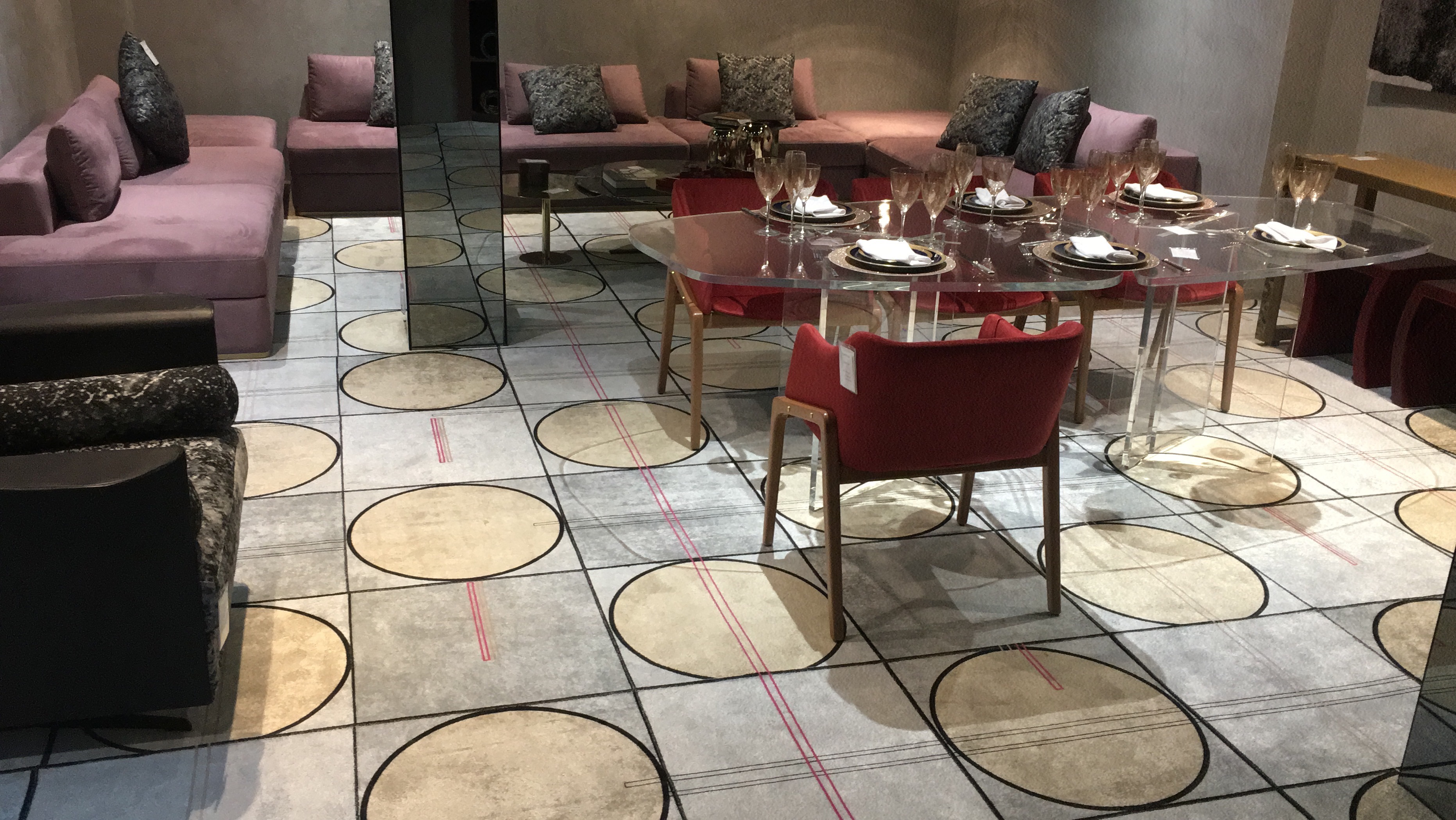 巴西旗舰家居店，打造独具特色的展示空间-9