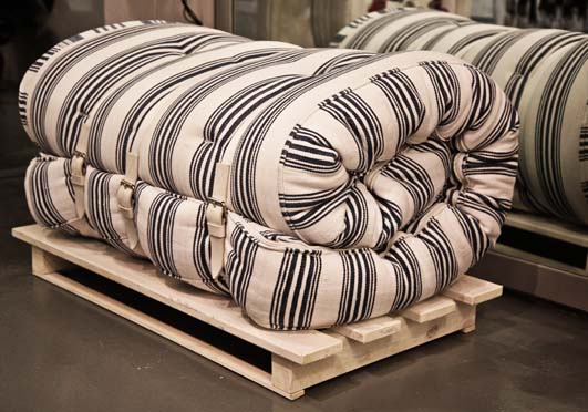 废旧车间变时尚商店的创意重生-27