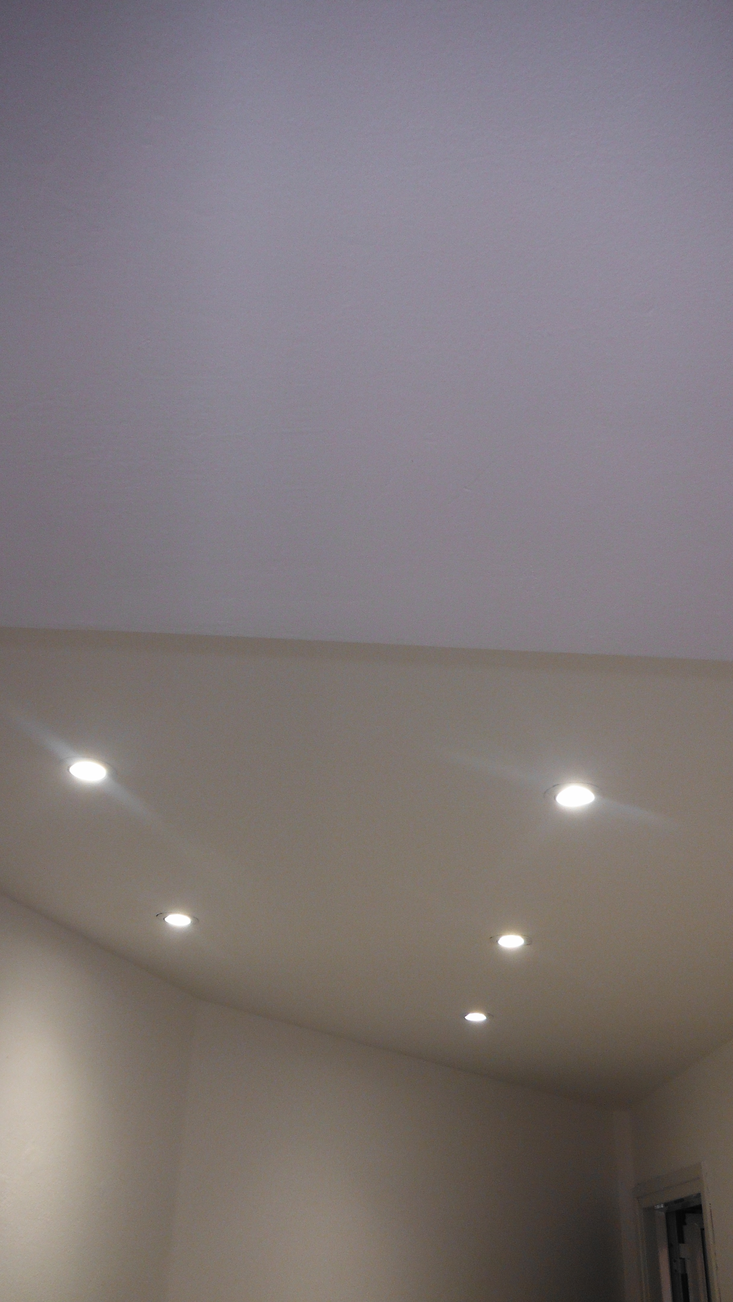 意式 gelato 店"È BUONO" 打造独特室内空间-5