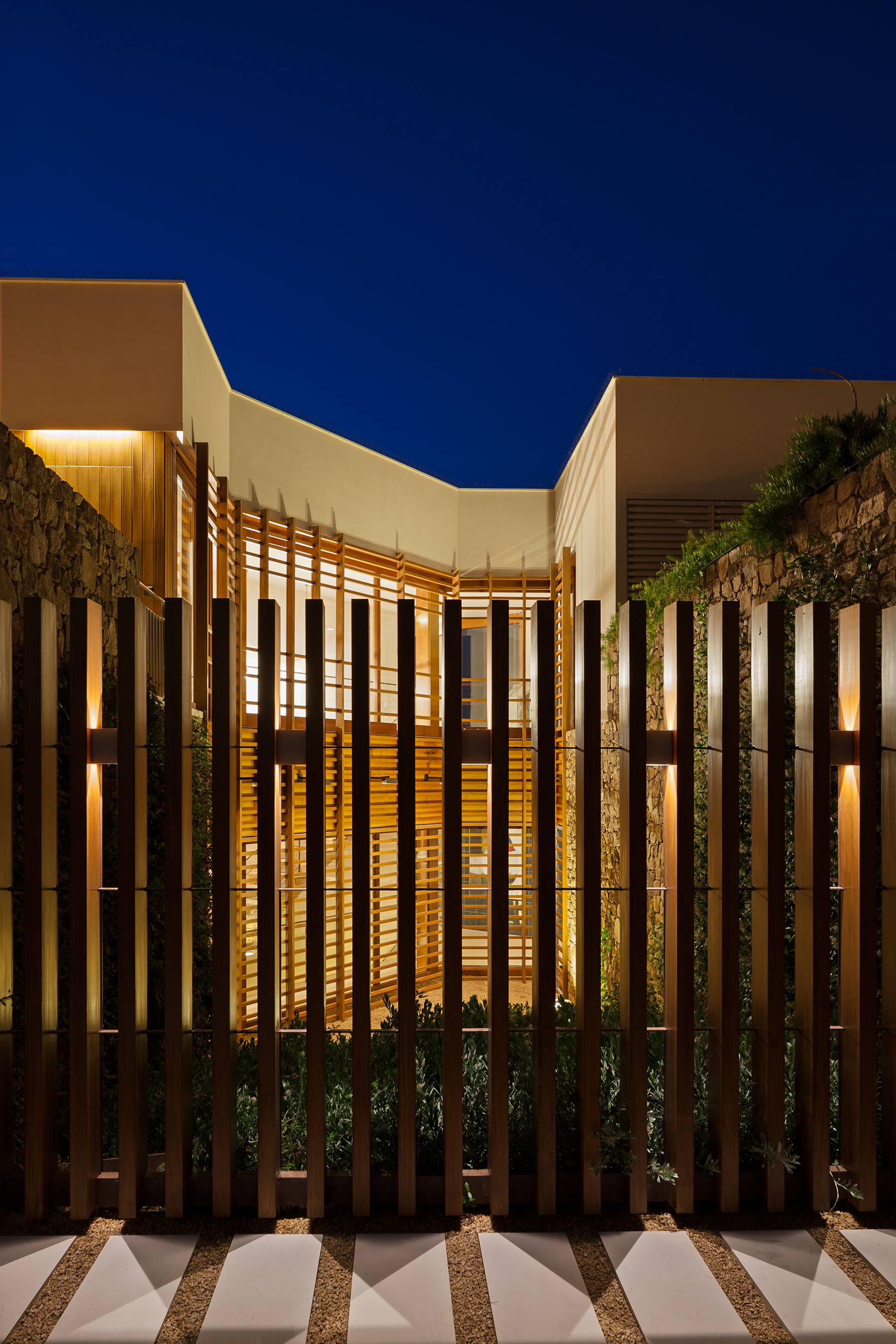 光与环境的完美结合——已故建筑师 Tonet Sunyer 的遗作-3