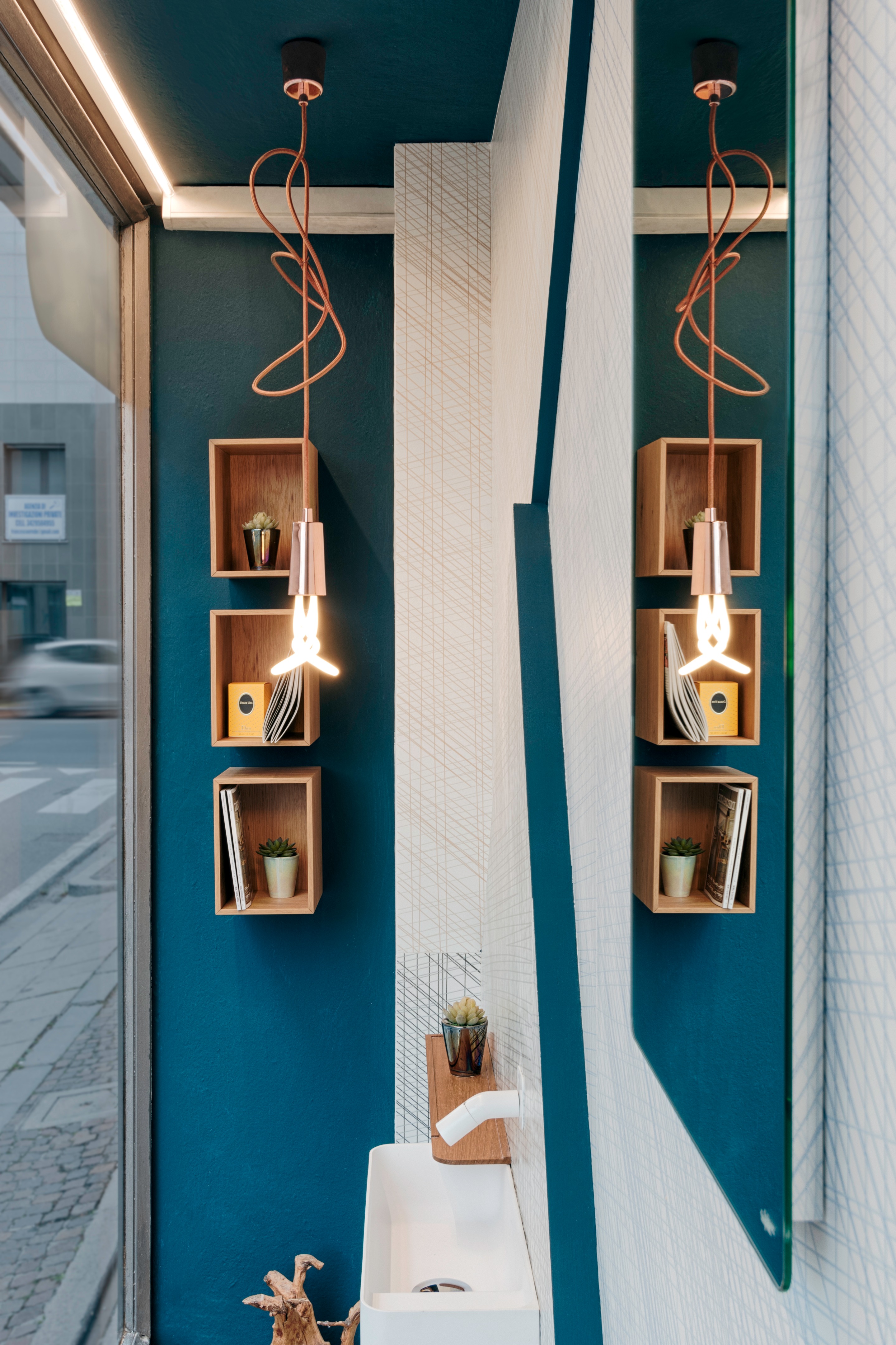 Akua Showroom 打造现代卫浴空间，自然元素与功能的完美结合-19