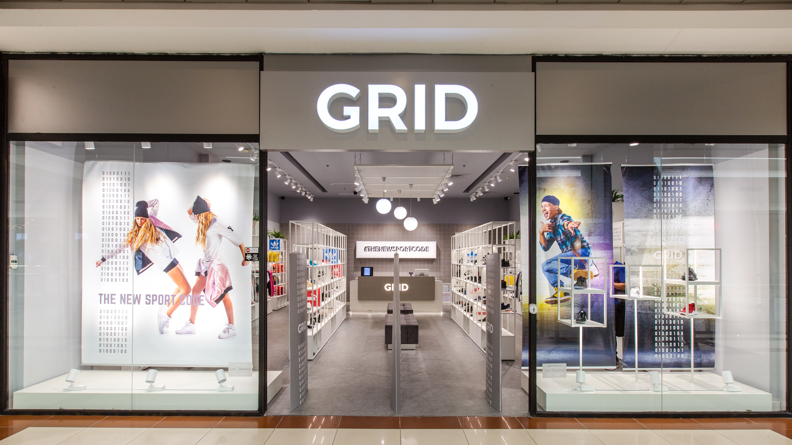 罗马尼亚时尚品牌 GRID 旗舰店，工业风设计诠释数字时代精神-0