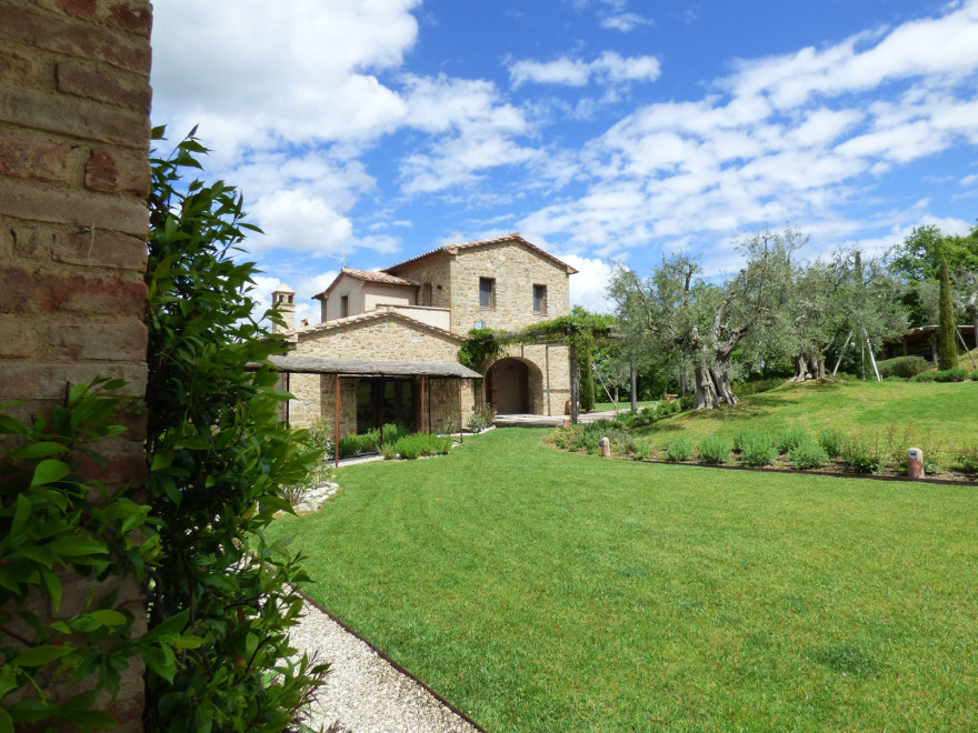 意大利乡村三层楼房改建-10