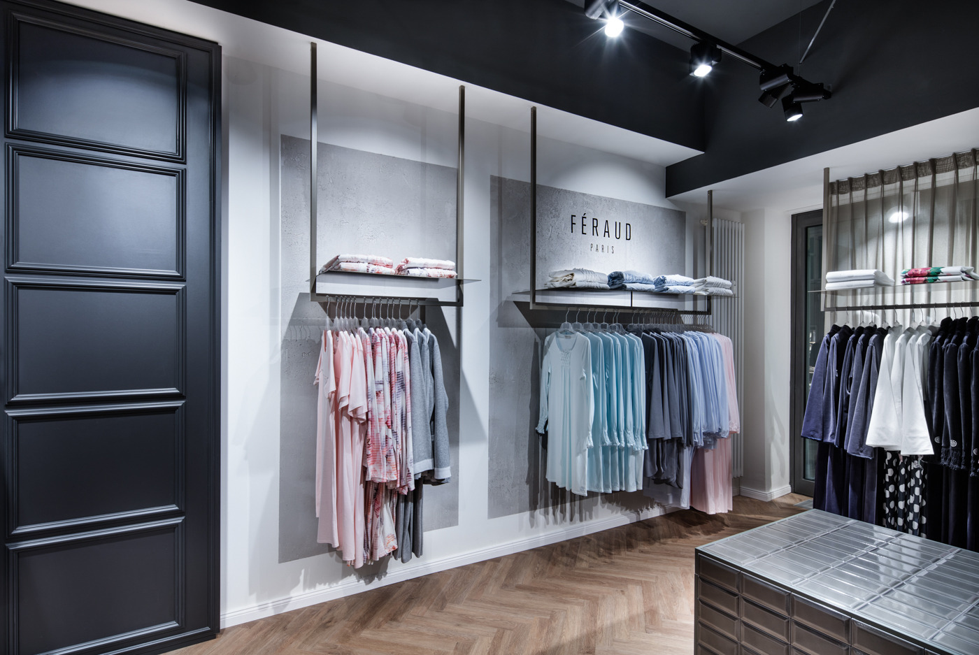 德国 Rösch 时尚店铺-7