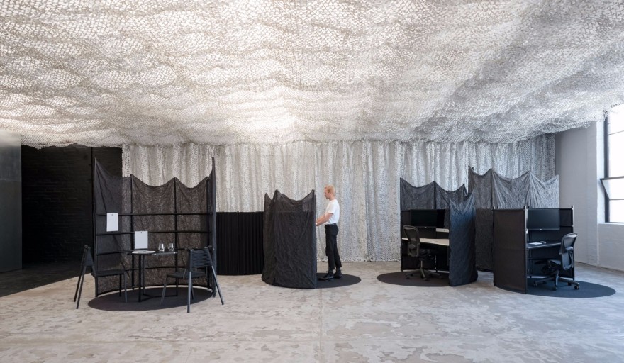 多元空间的无限可能——RUSSELL & GEORGE 的一站式工作休闲场所-33