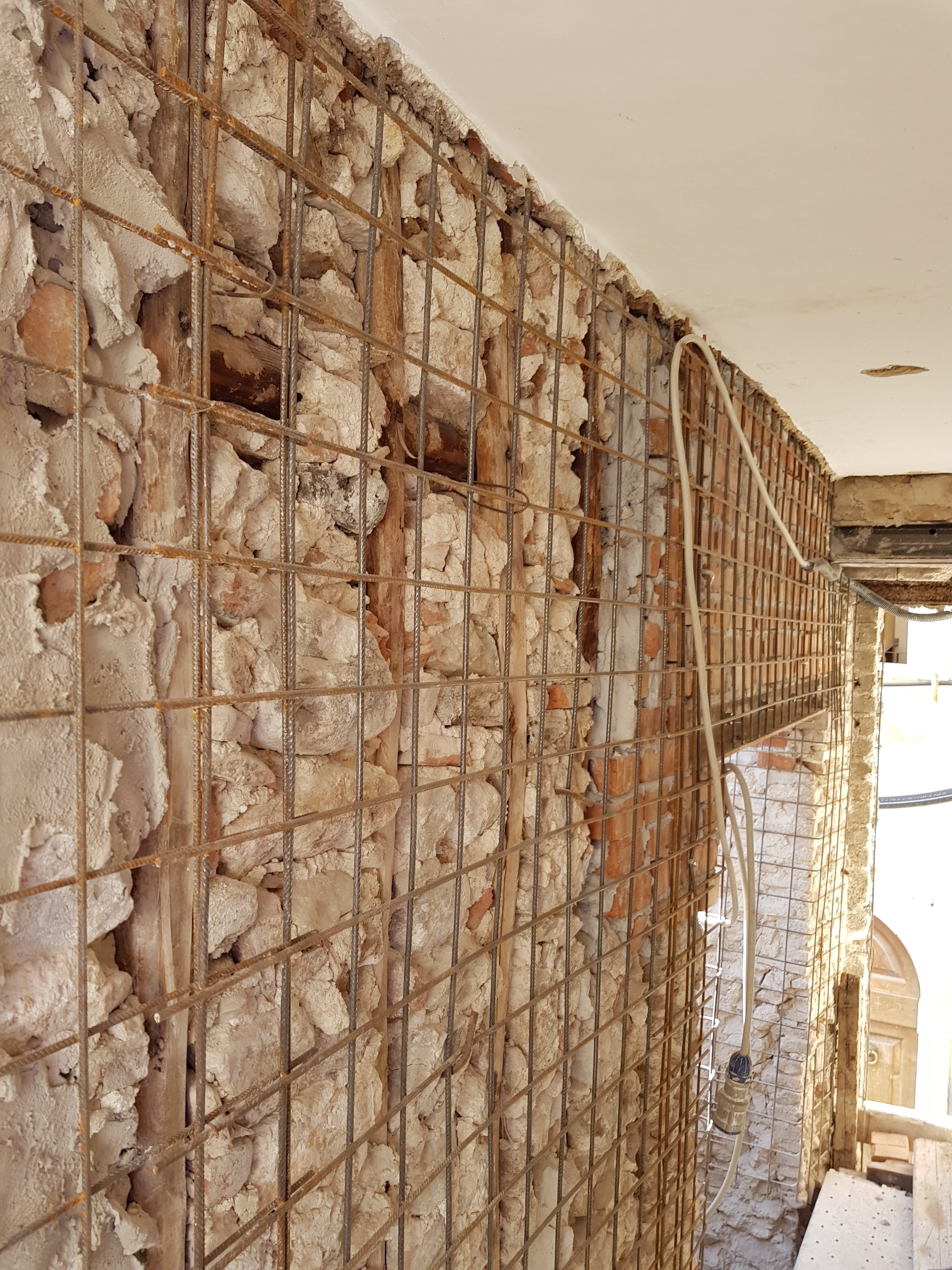 古城中心历史建筑的抗震加固与翻新-9