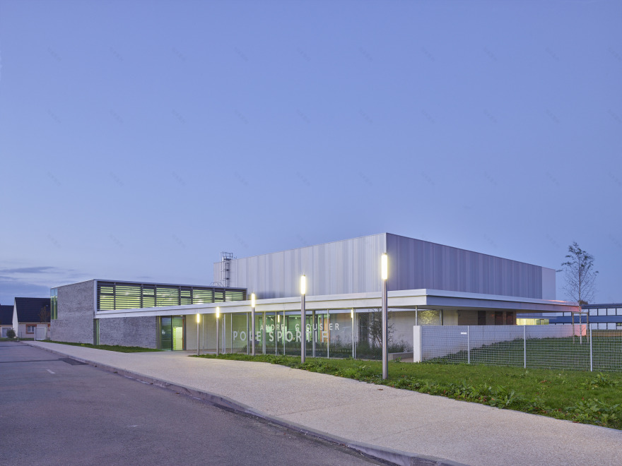 运动之殿 · 诺布尔地区共同体多功能体育中心-5