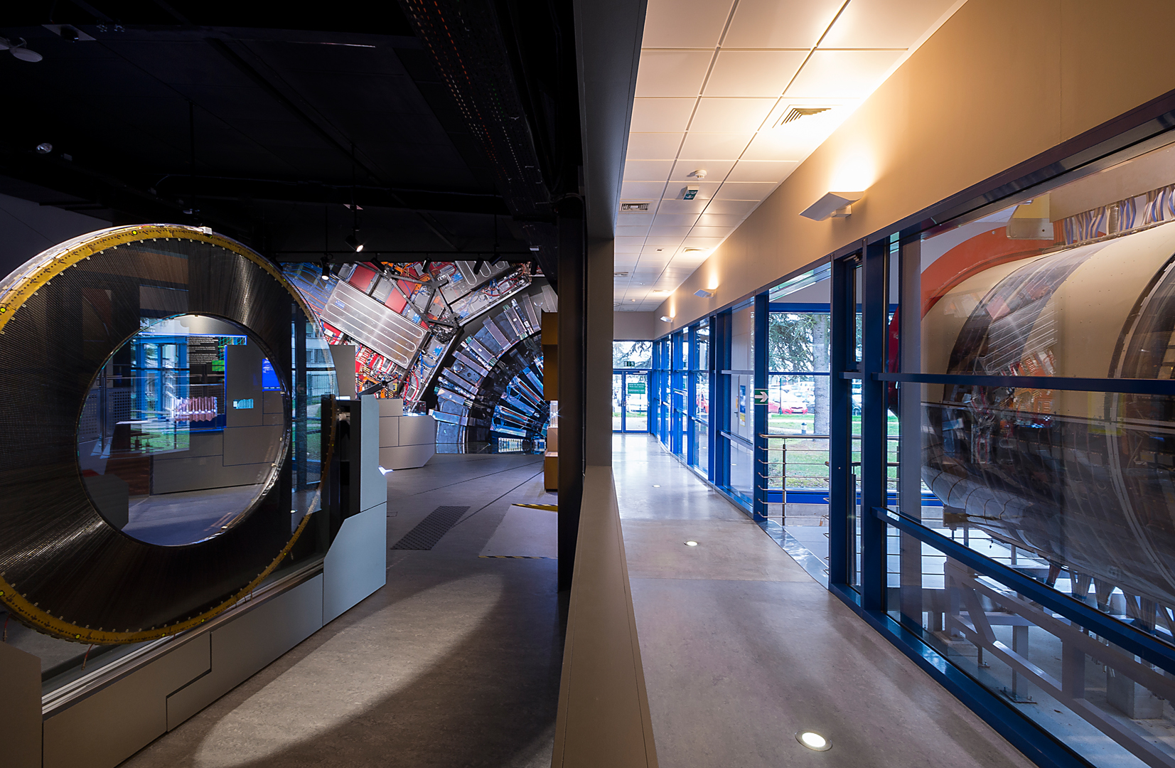 微观世界 | 揭秘 CERN 粒子物理实验室-40