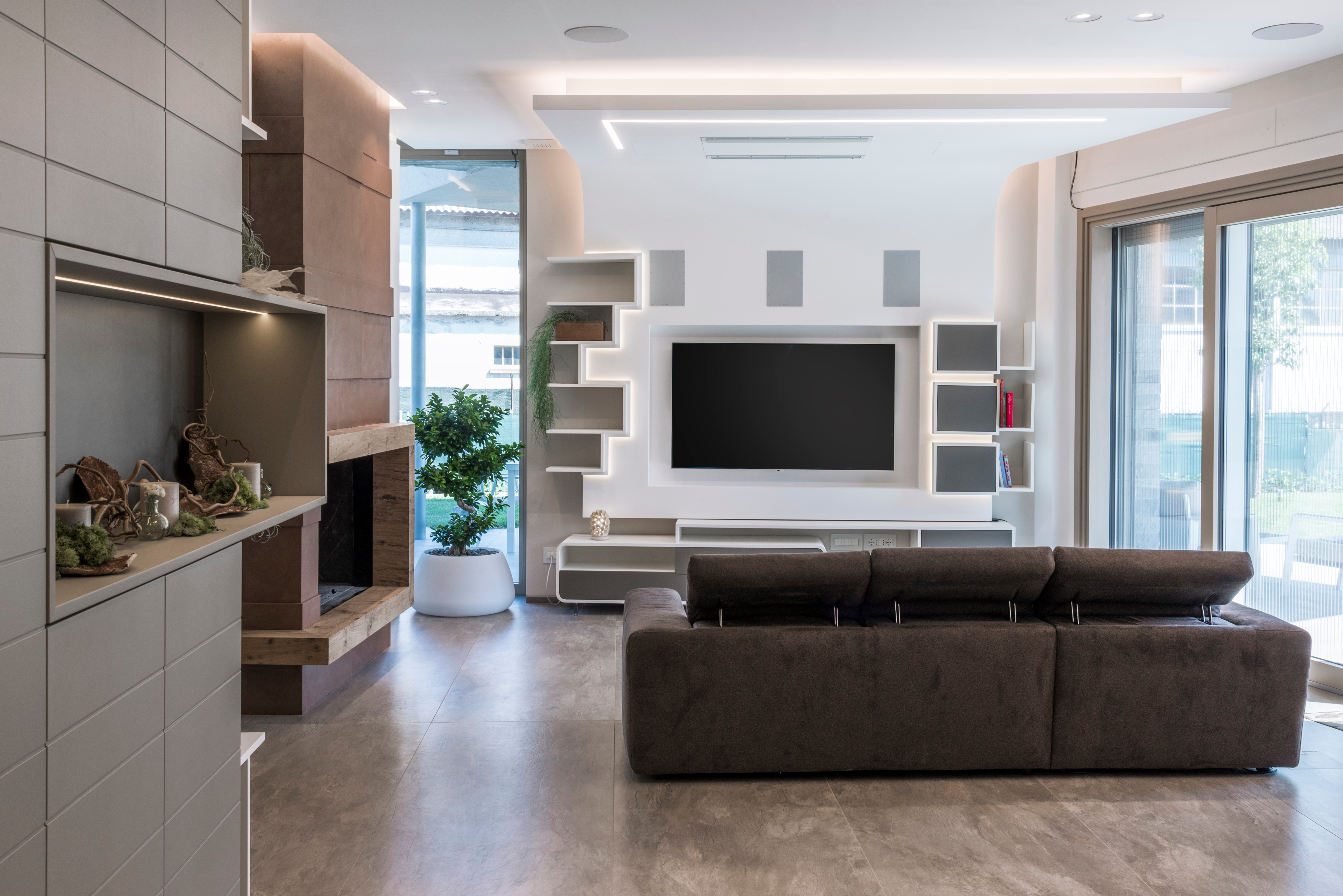 铝制屋顶的四叶草别墅-11