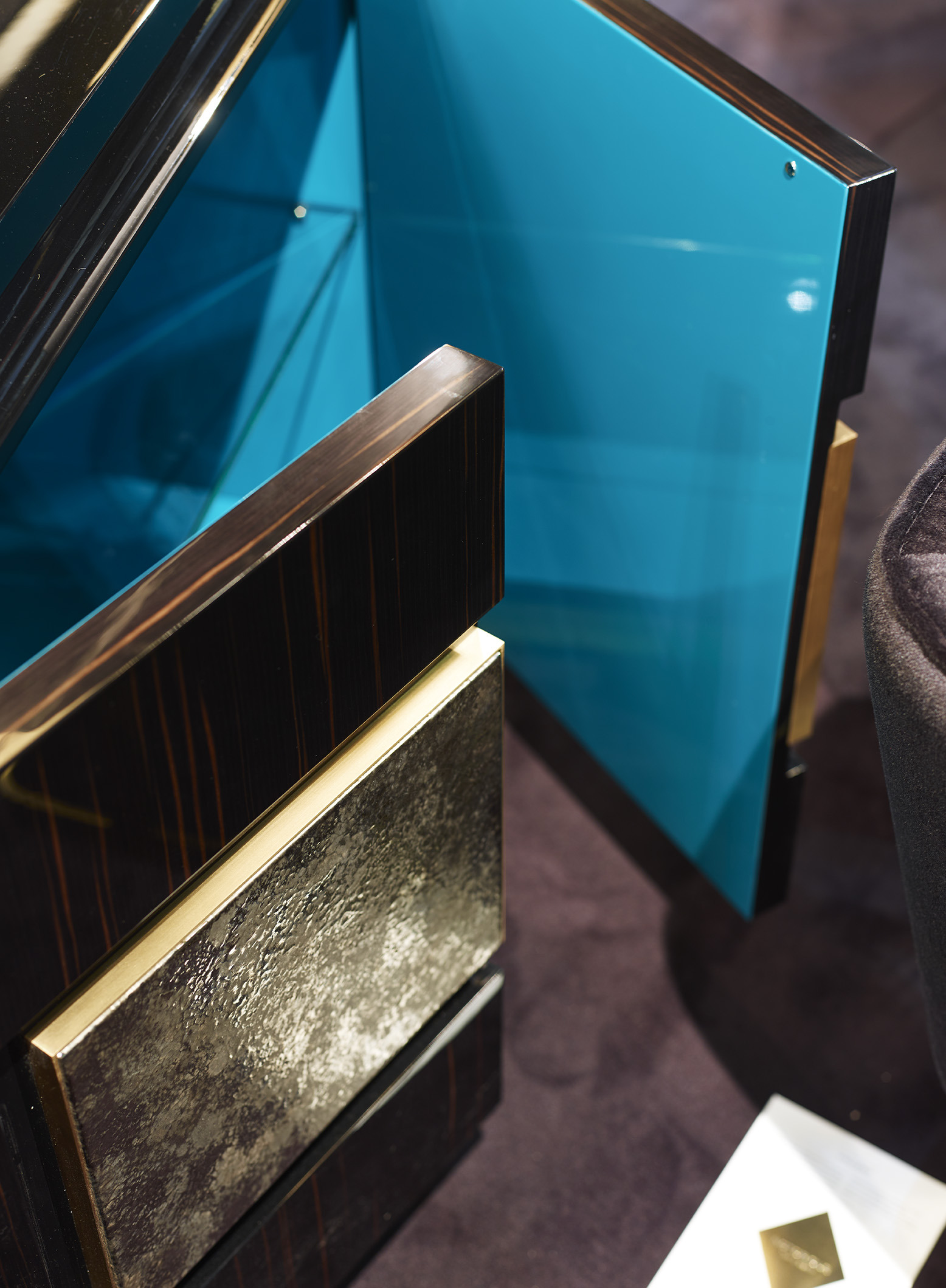 2015 年米兰家具展临时展位设计-30