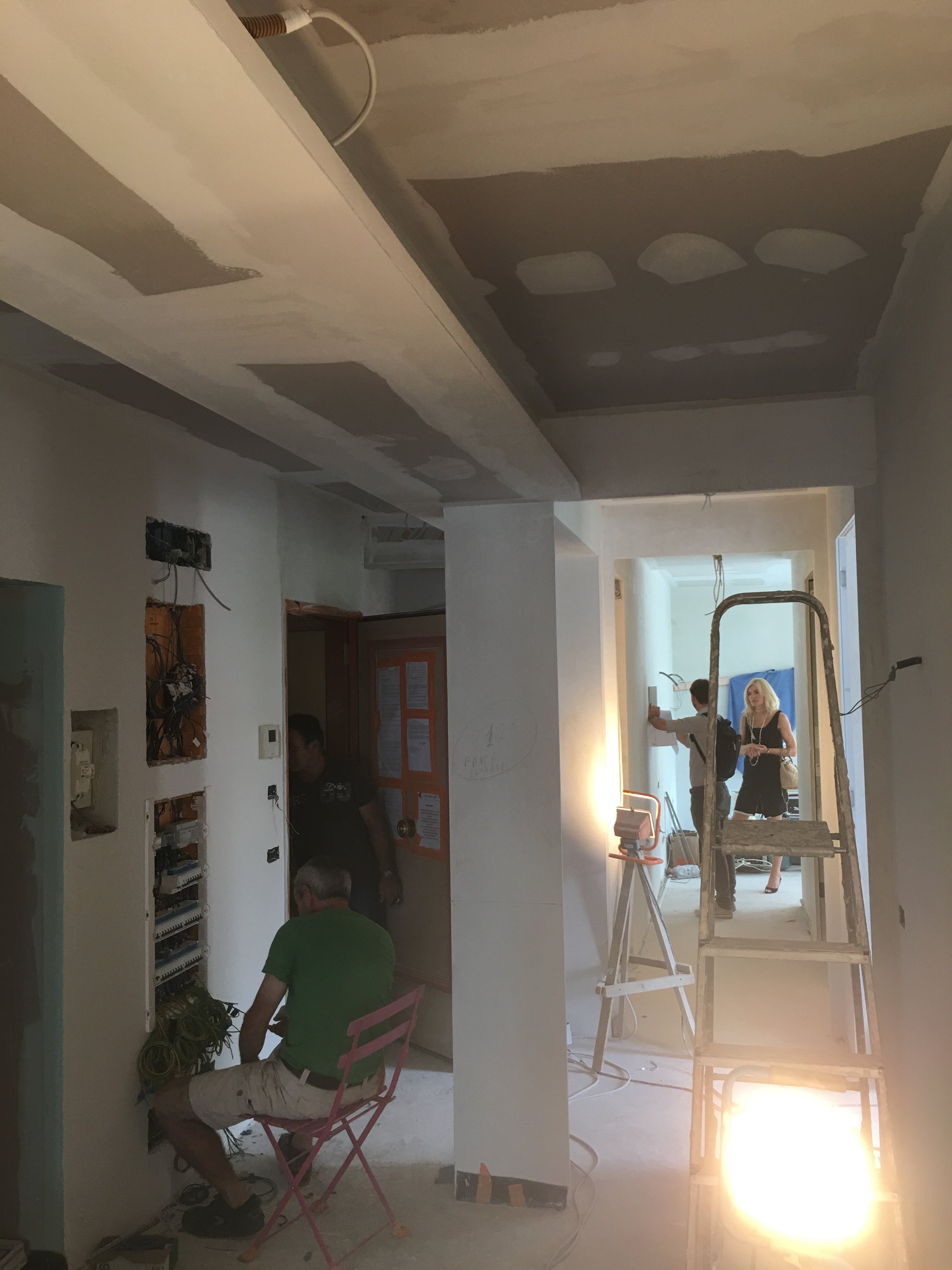 蒙特卡洛海景公寓的翻新之旅-32