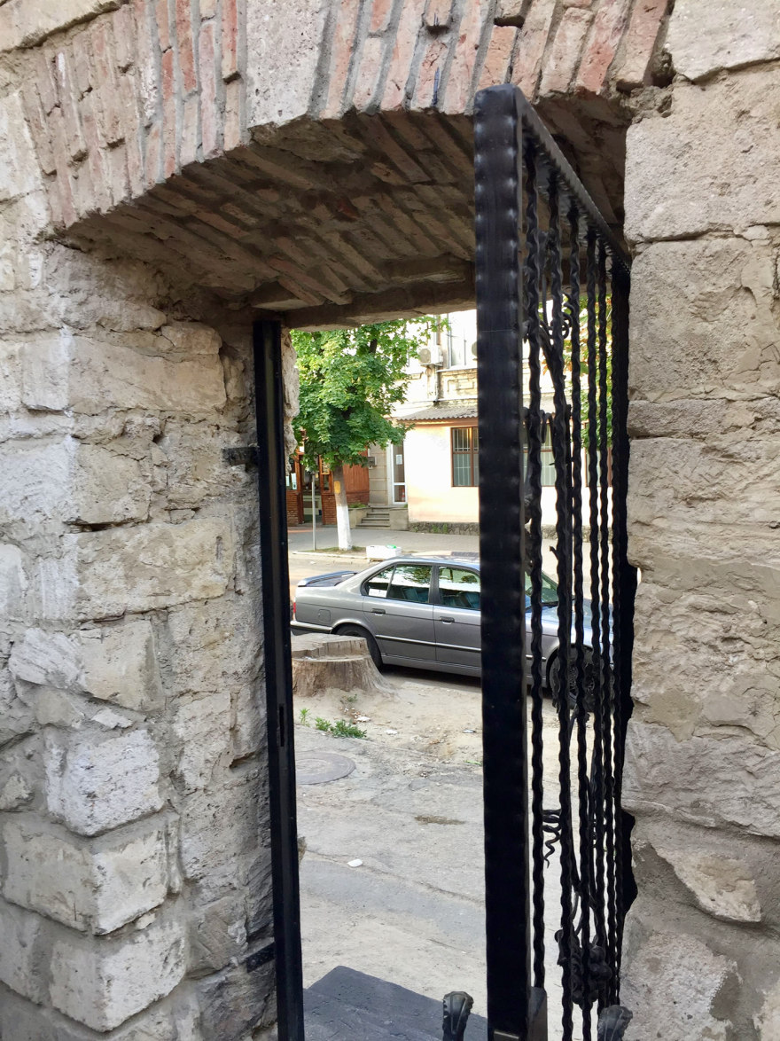 2018 年历史建筑改造的餐饮空间-3