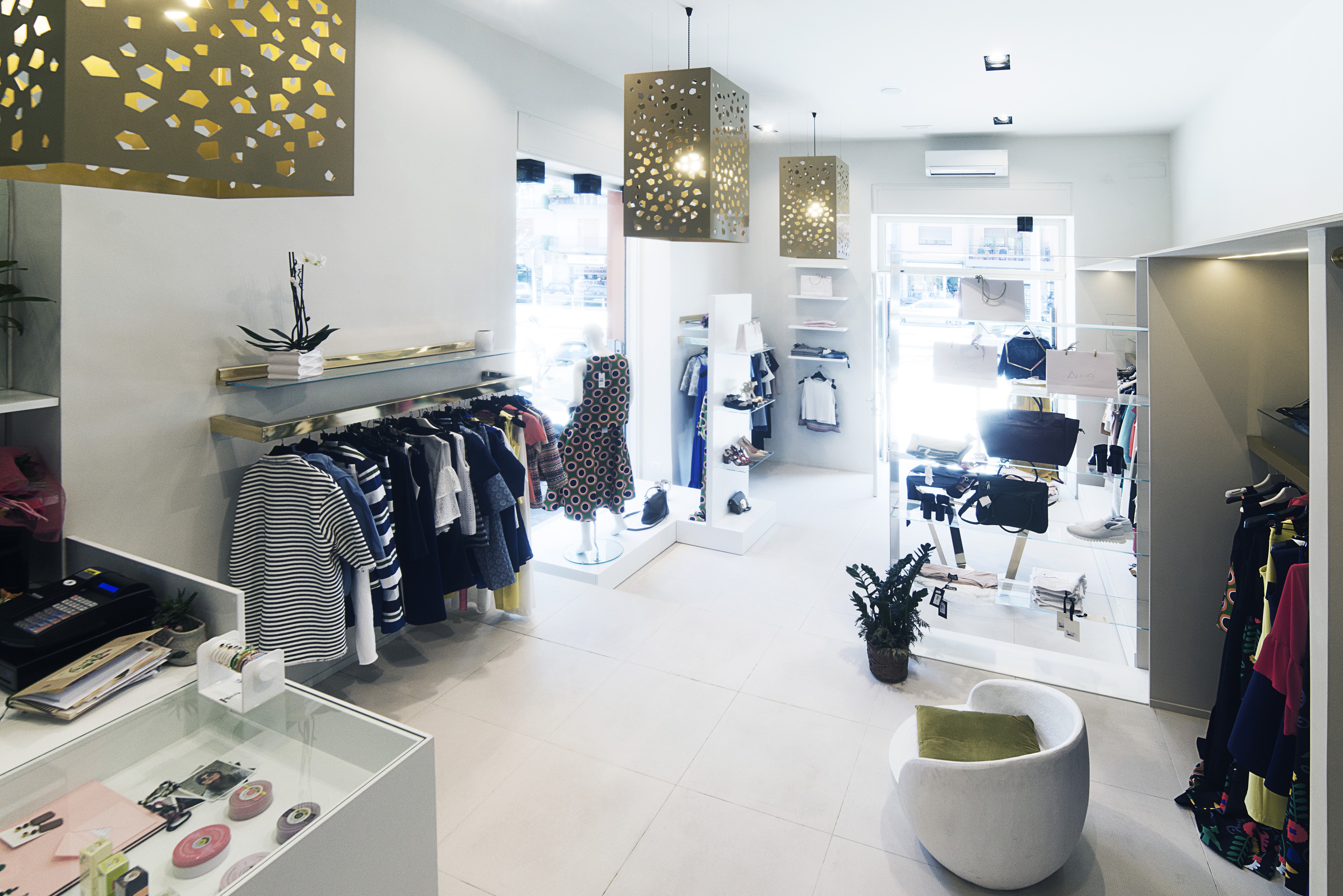 AILIMÈ 2015 年旗舰店设计 | 现代简约风格诠释-5