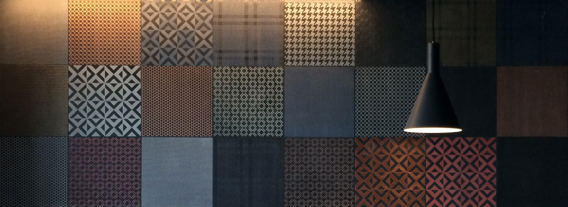 self可译为自我自身自己等；cafè应是café，可译为咖啡馆咖啡店-13