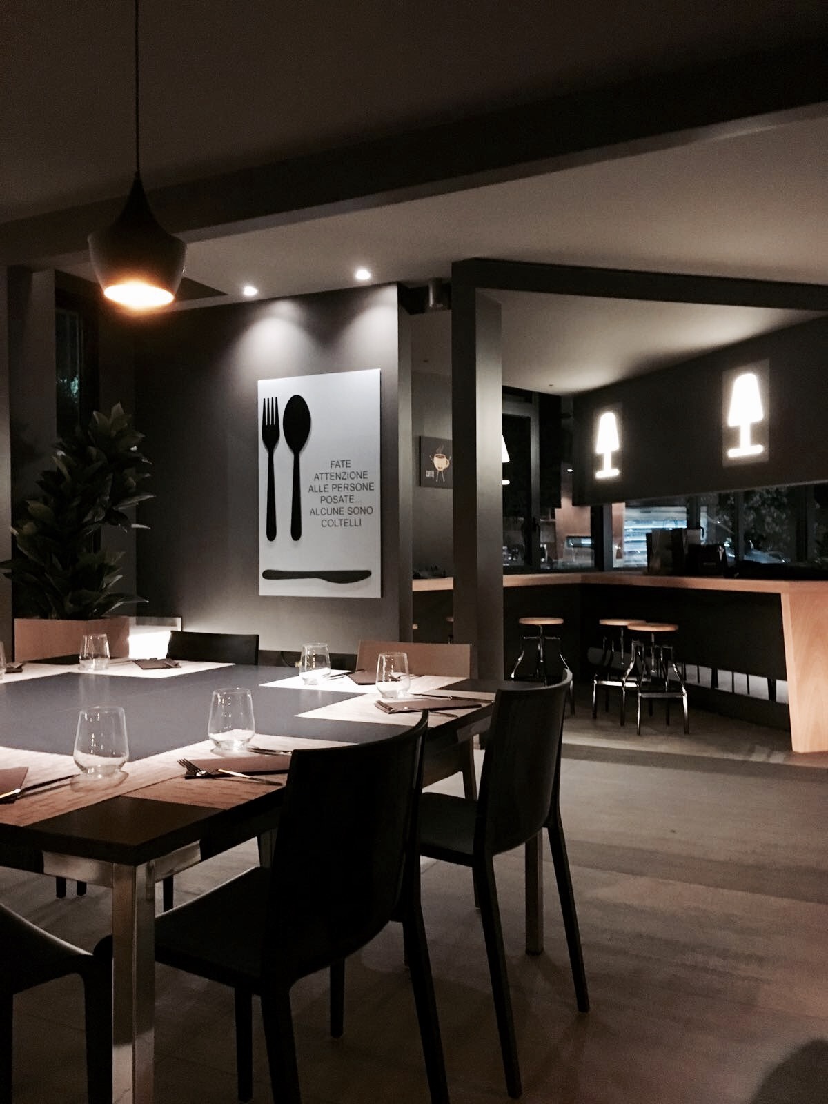 2016 年完成的 QUATTROCHIACCHIERE 咖啡餐厅设计-4