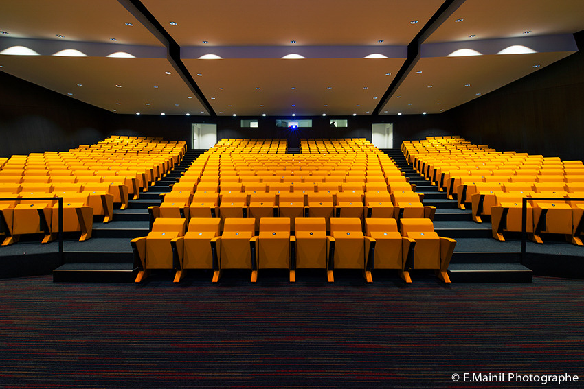 2015 年完成的比利时蒙斯市政府大楼室内设计-17