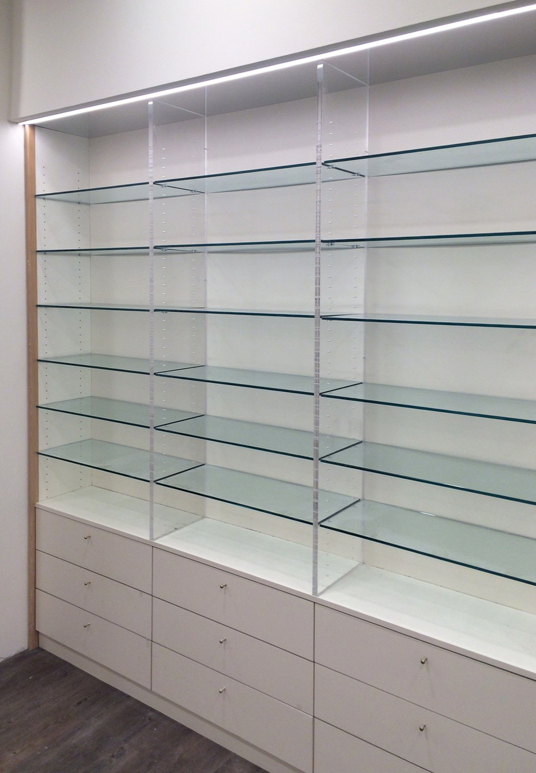 历史建筑中的香氛店重生-21