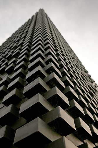 绿意盎然的家 | 垂直花园的室内设计-15