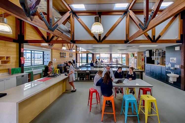 澳大利亚 Marist 学院蒙塔古中心 | 嵌入式景观教育设计-28