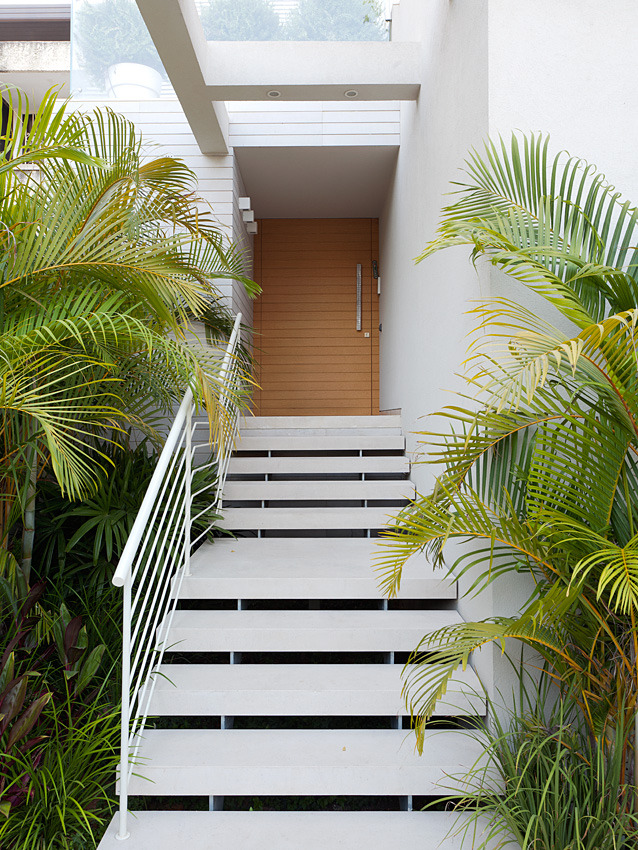 金光璀璨的家庭娱乐室-15