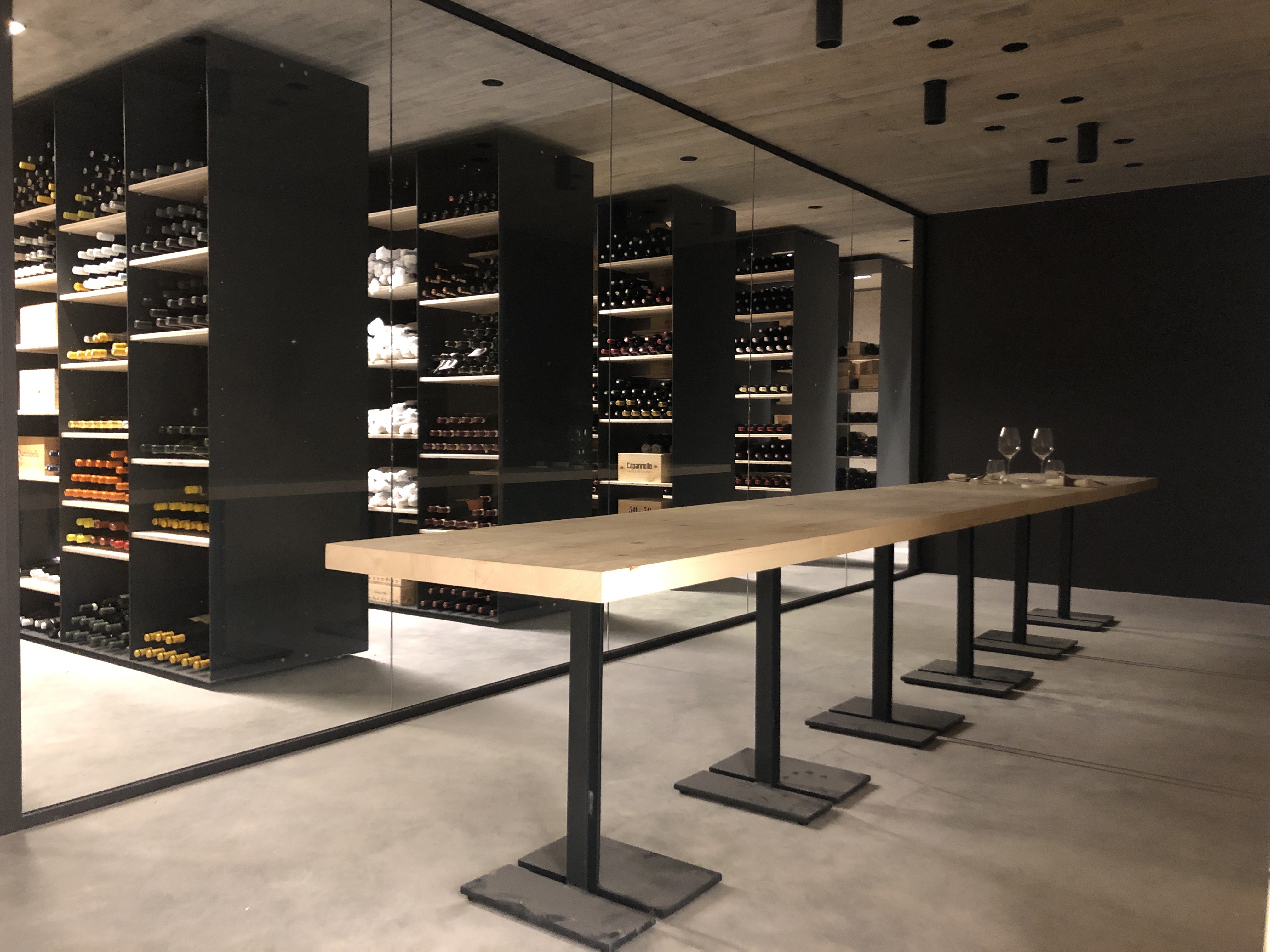 湖边餐厅酒窖与厨房-24