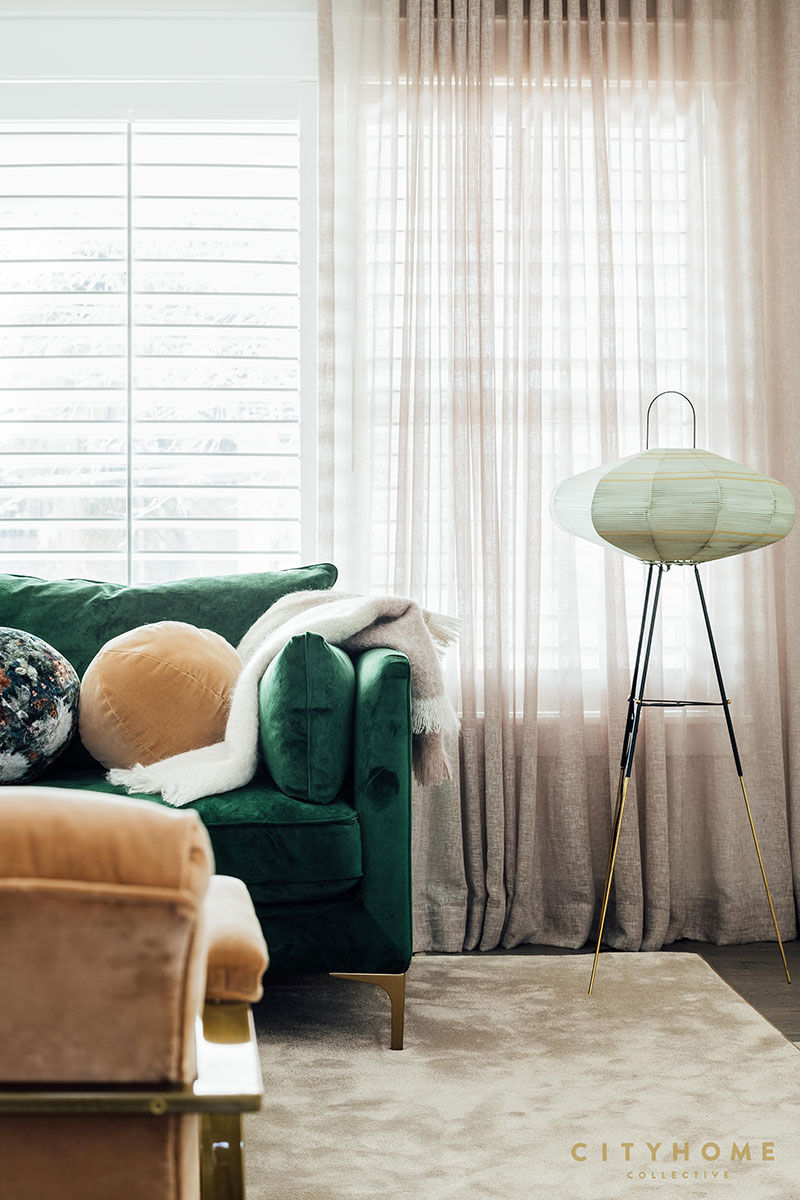 盐湖城带有温暖色调的现代住宅-11