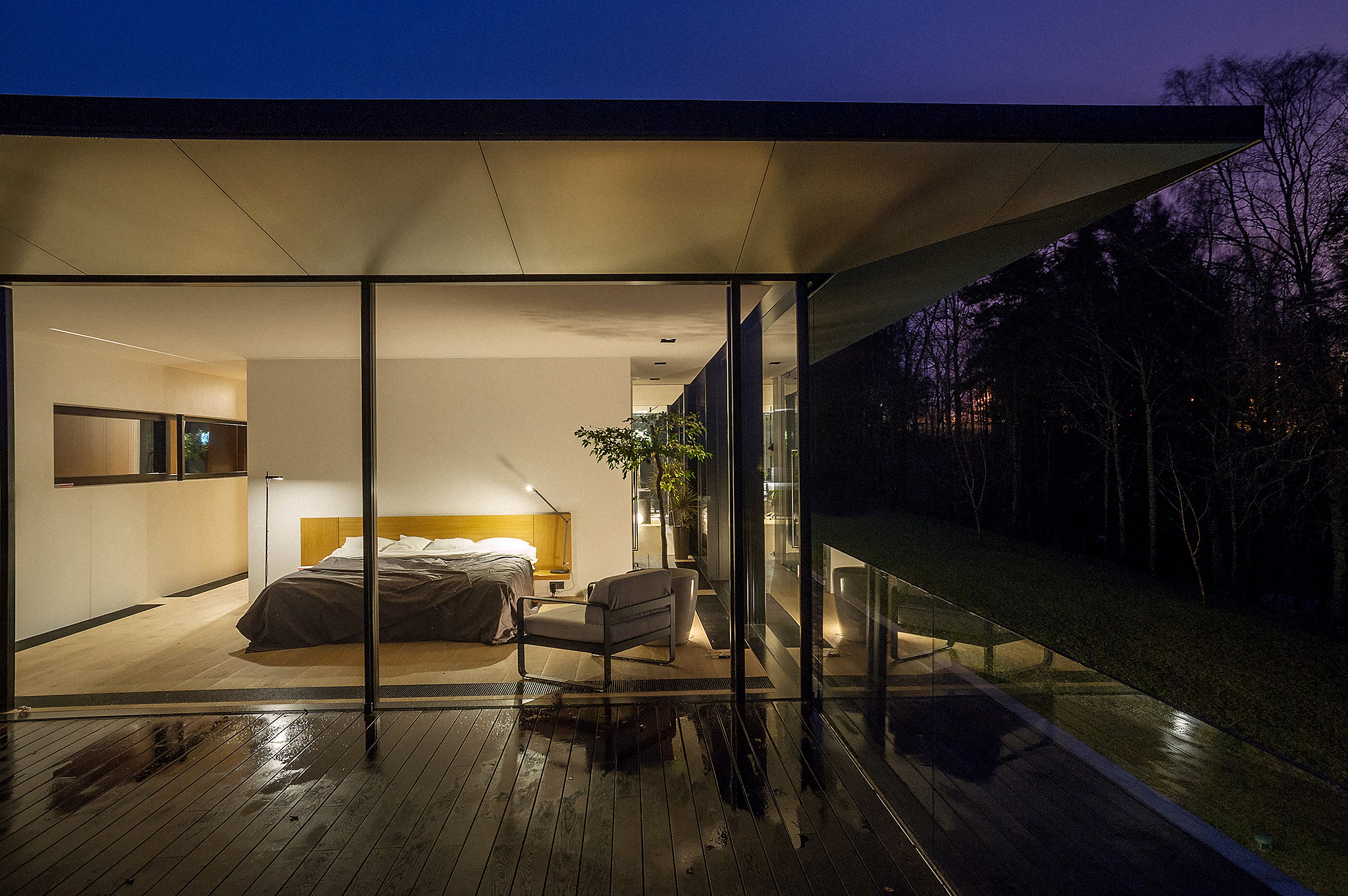 拉脱维亚 Cēsis 河谷度假屋——自然与科技的和谐融合-15