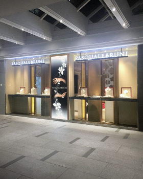 新加坡 Pasqualebruni 珠宝精品店室内设计