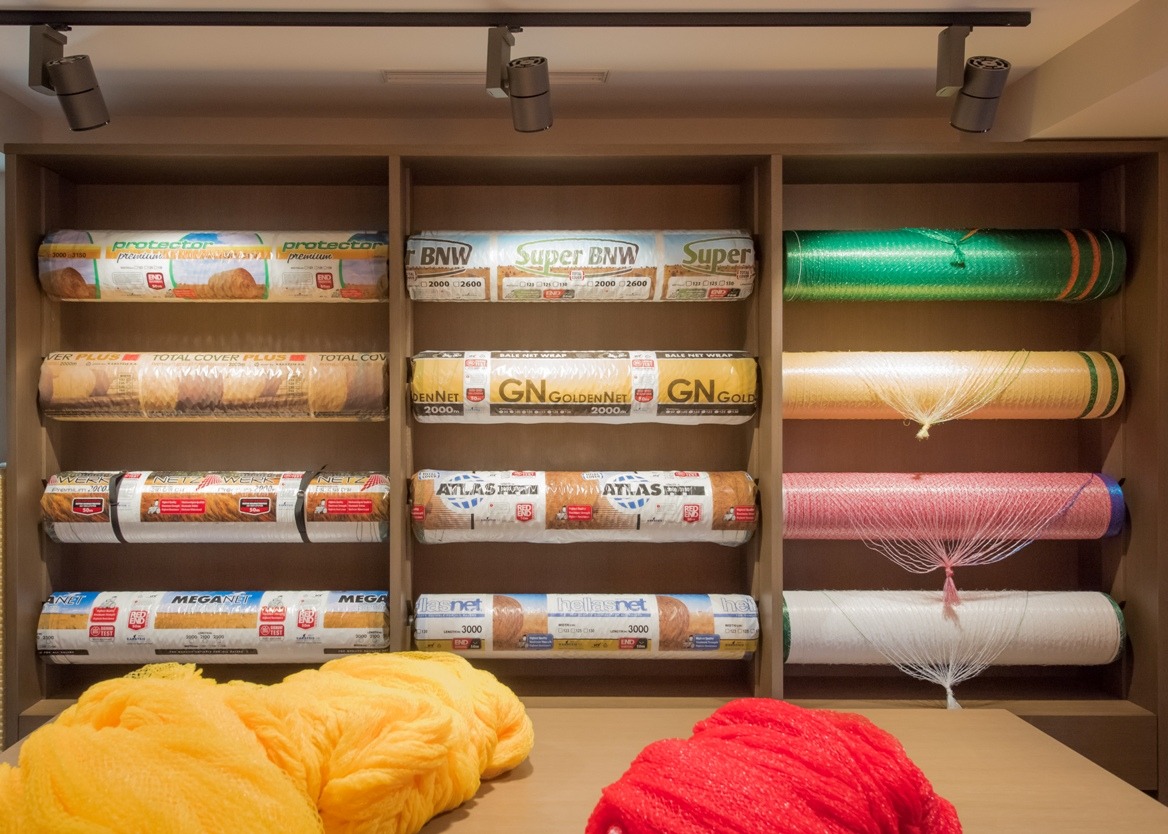 2017 年完成的 KARATZIS S.A.办公室大楼室内设计案例-30