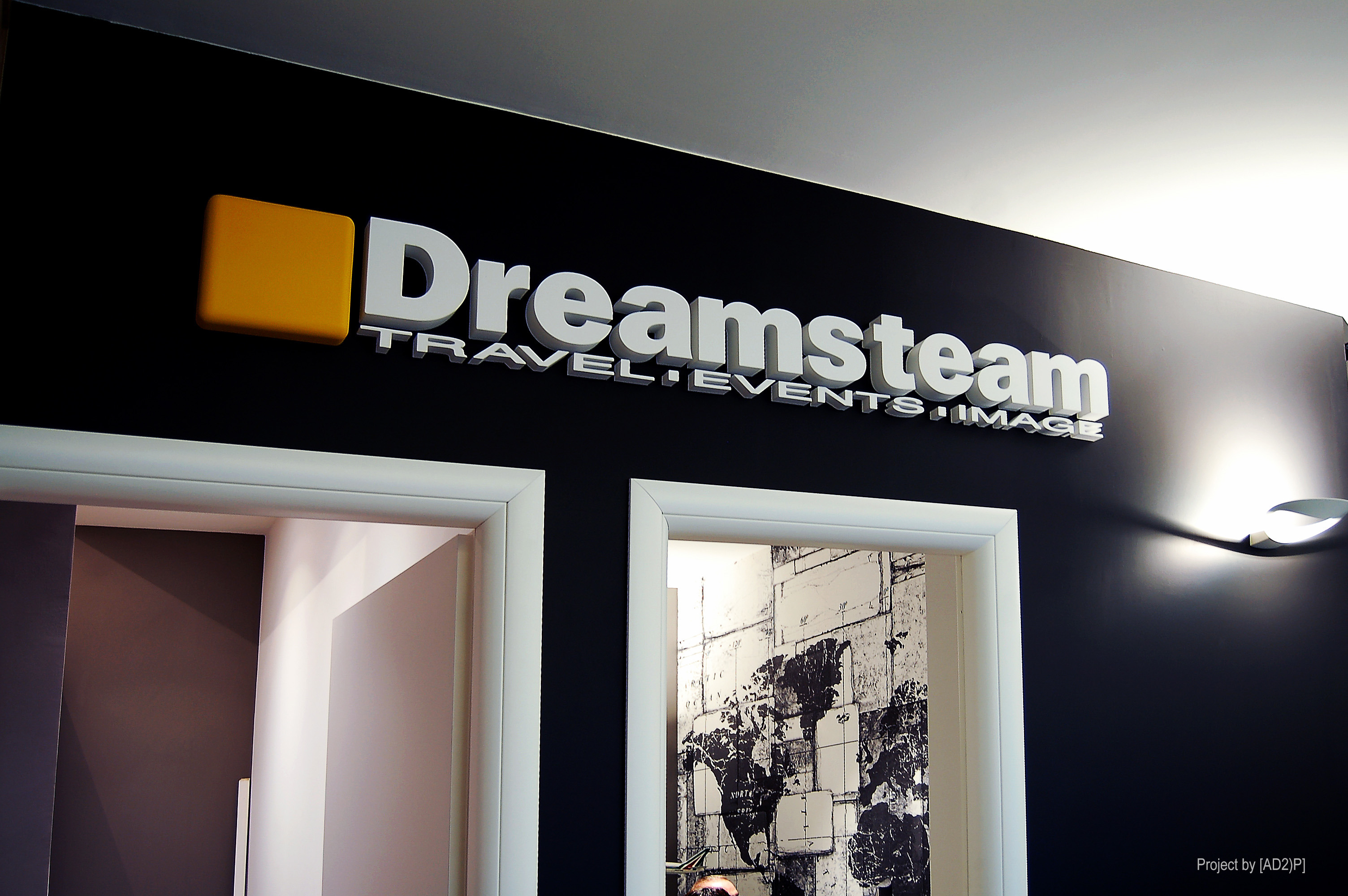 旅行代理商办公室设计-7