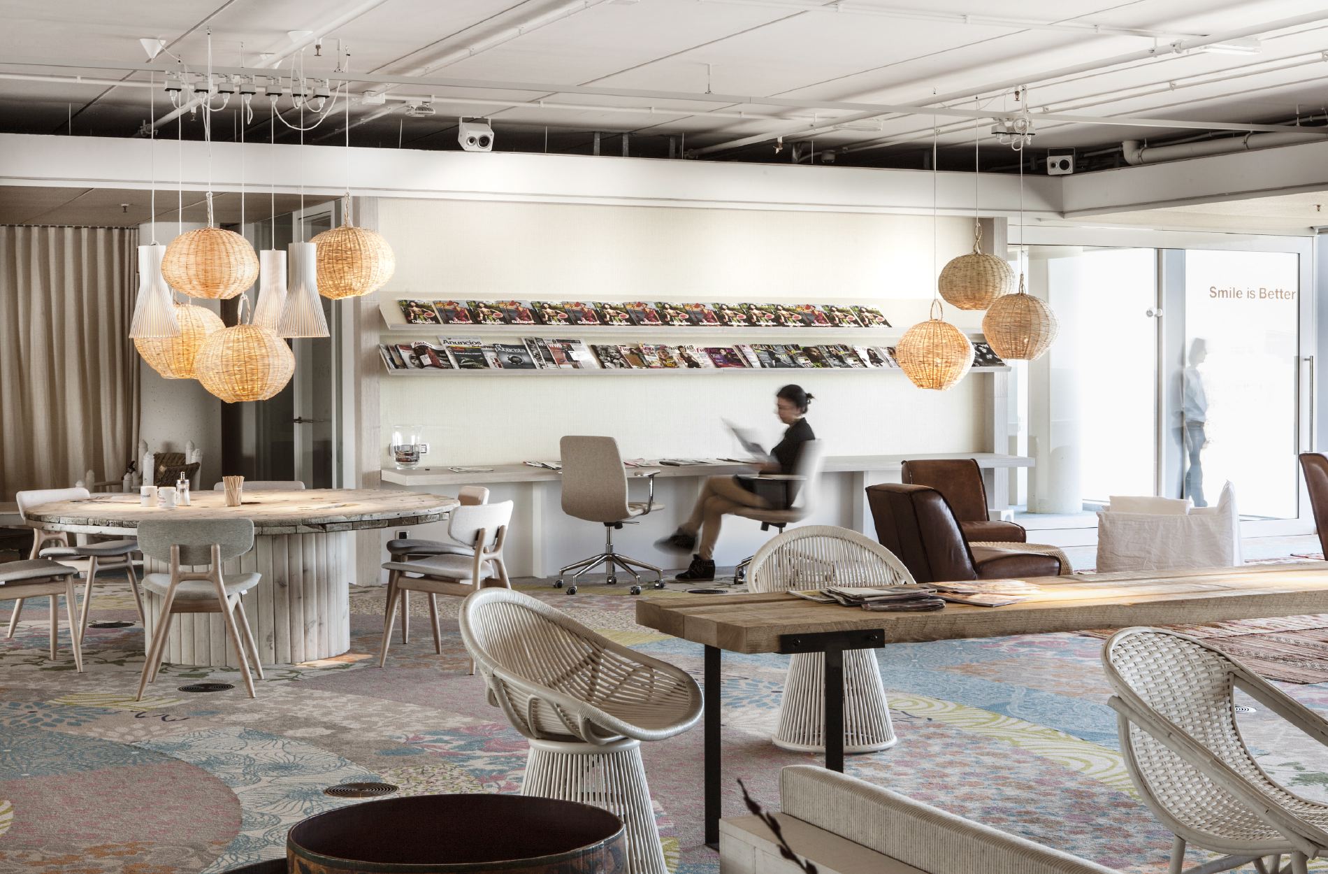 巴塞罗那 Desigual 总部室内设计-19