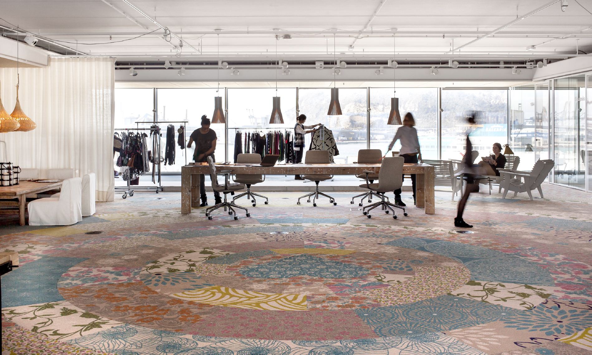 巴塞罗那 Desigual 总部室内设计-15