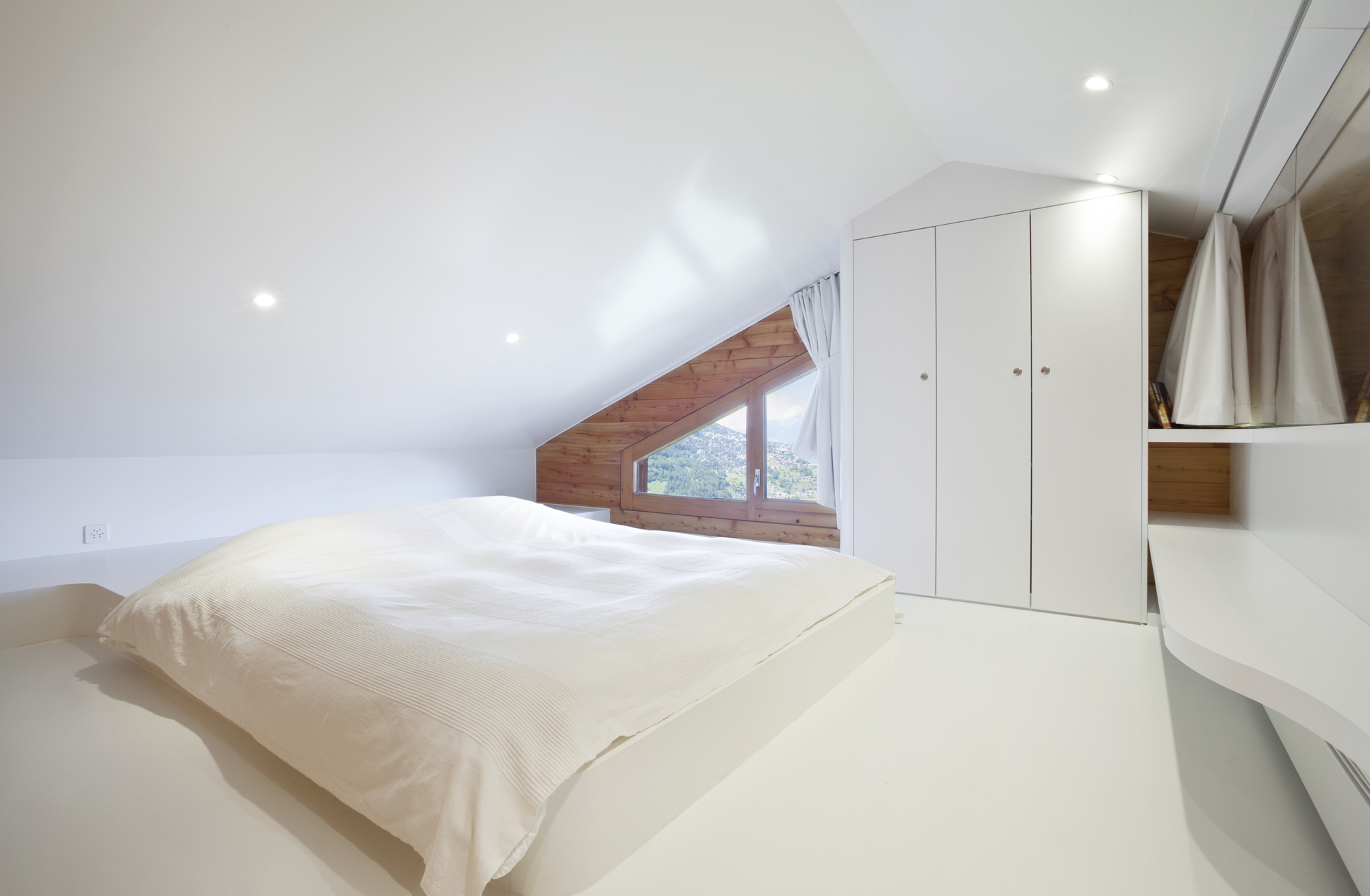 山间色彩小屋，梦幻般的阿尔卑斯山景-3