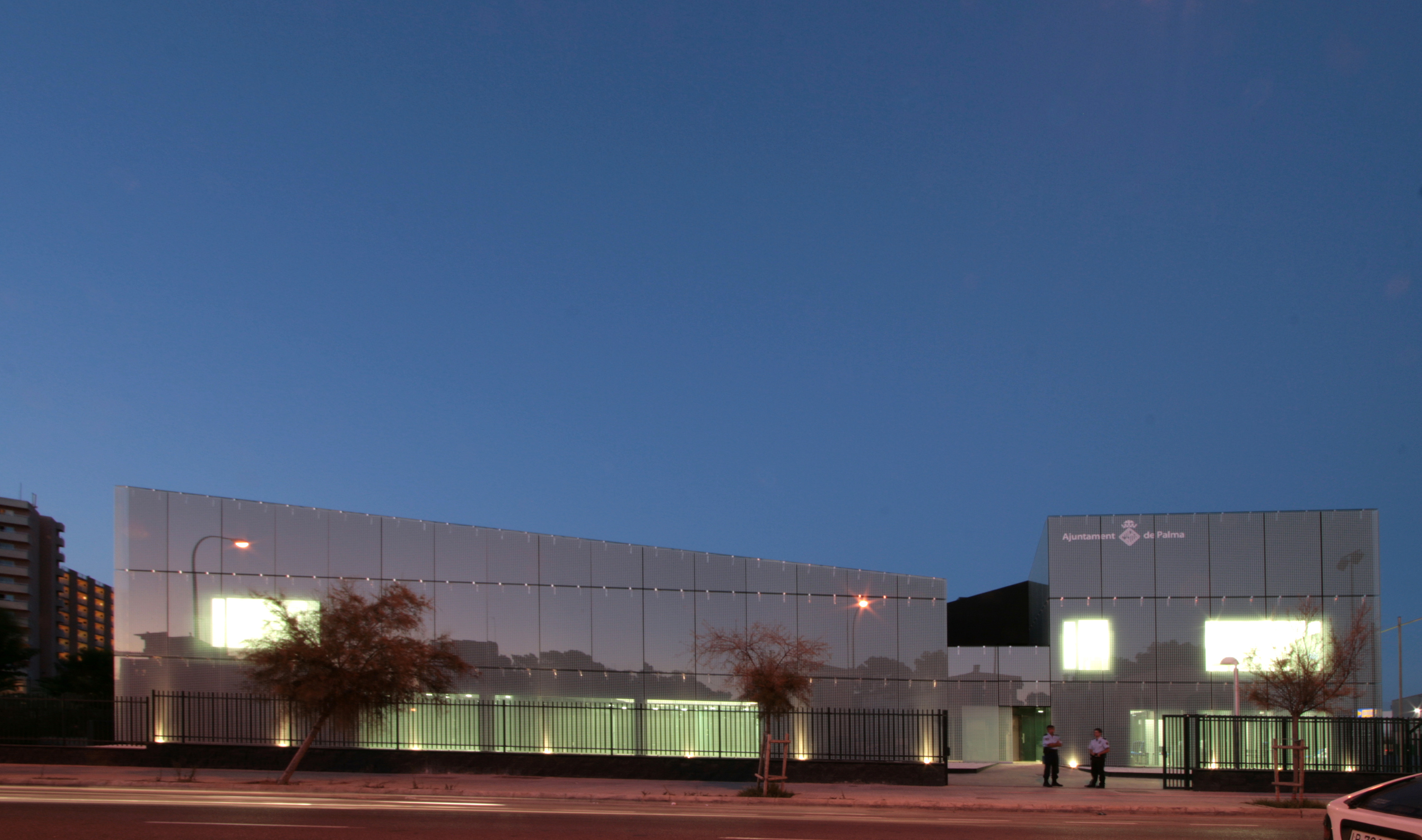 Arenal 服务大楼-2