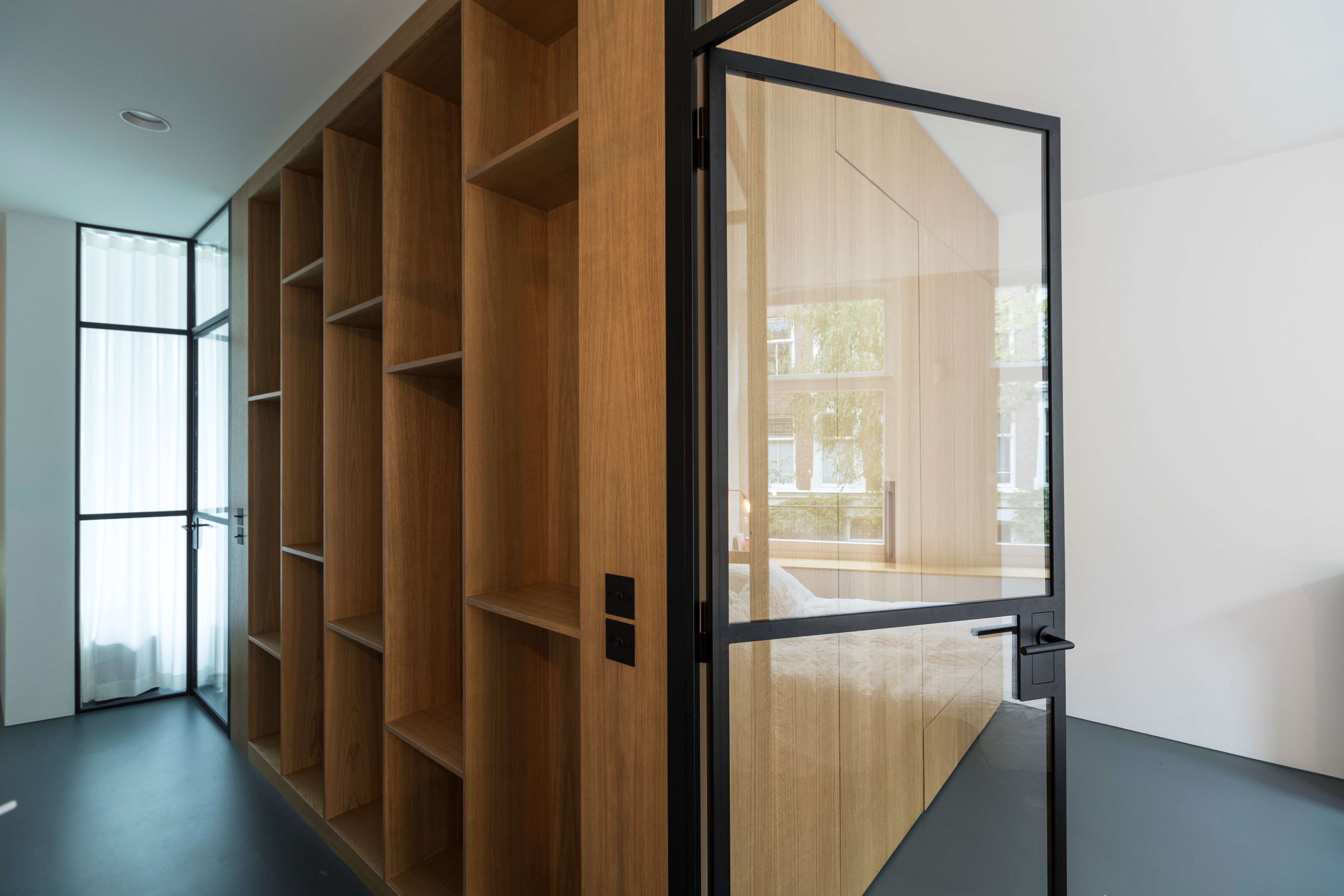 Amsterdam 老宅的“橡木之心”-21