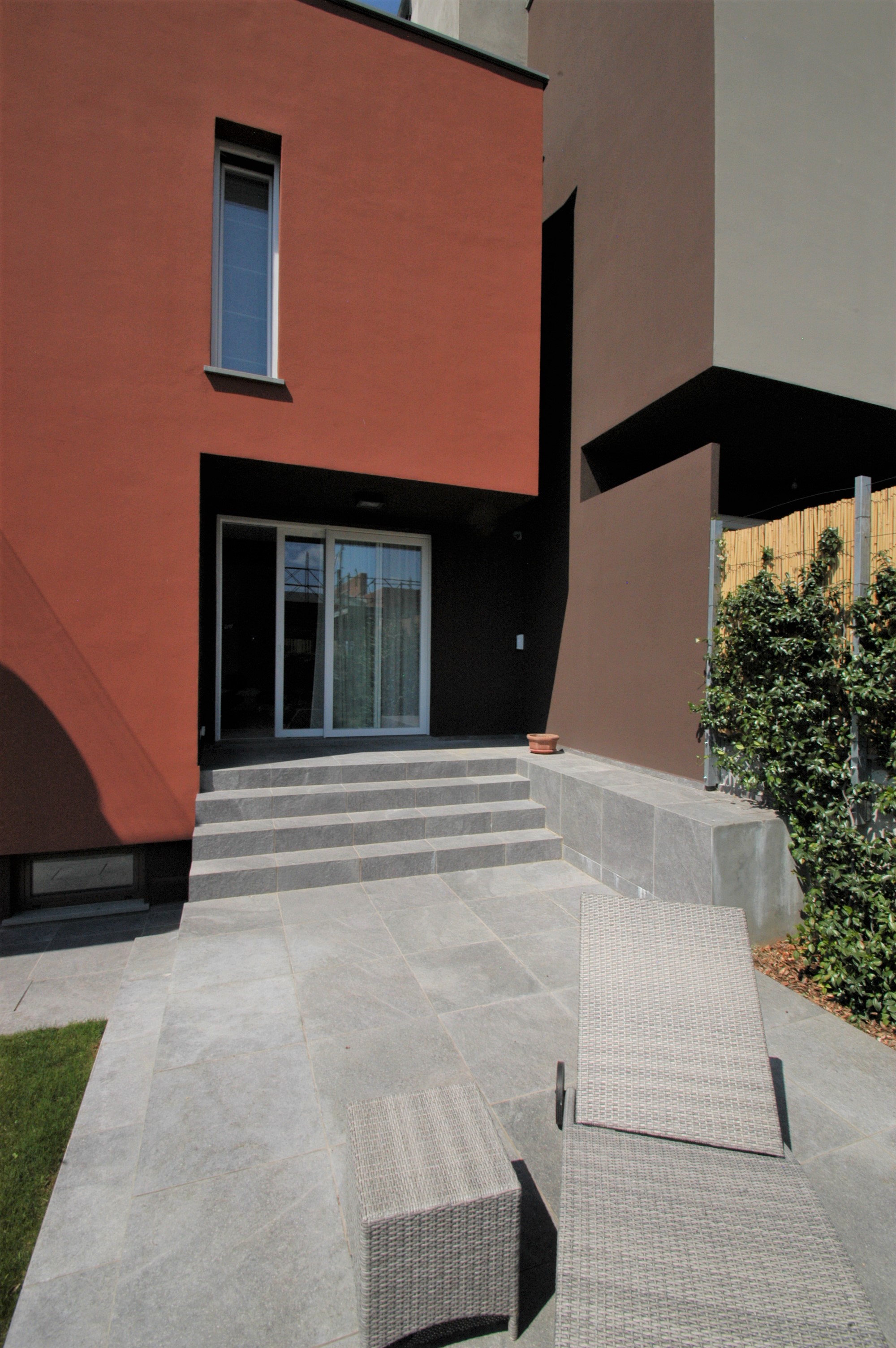 带天窗的别墅-23