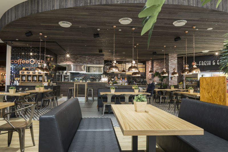 芬兰 Rapido Fresh & Easy Deli 现代室内设计-16