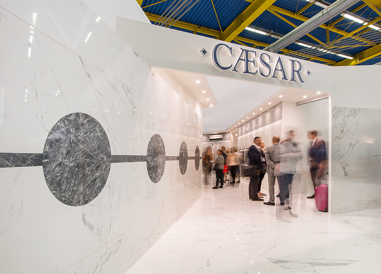 2015 年 cersaie 国际瓷砖卫浴展，Ceramiche Caesar 展位设计-35